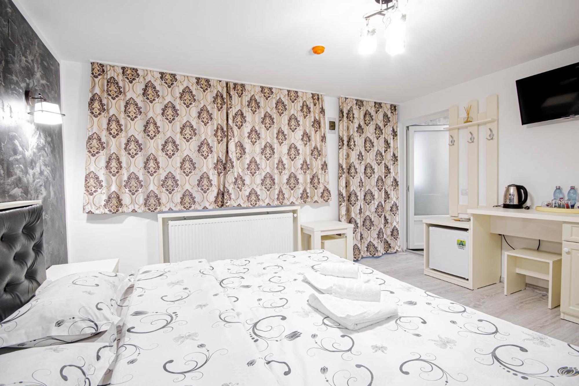 Superior King Room photo 3