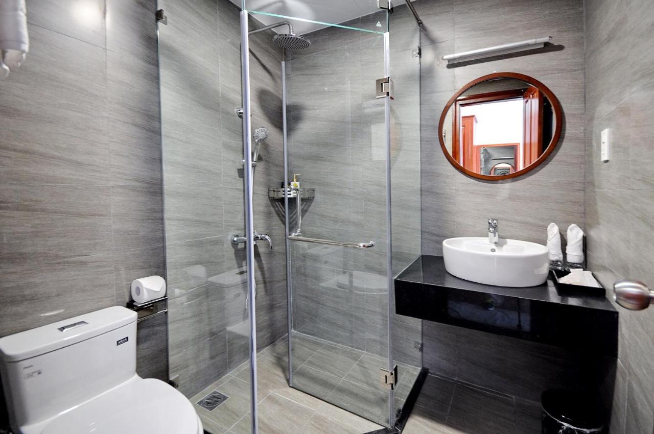 Deluxe Double or Twin Room with Sea View - Photo 4