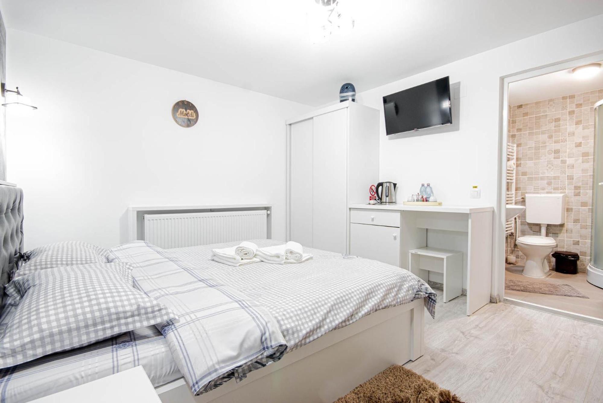 Double Room with Terrace - Photo 33