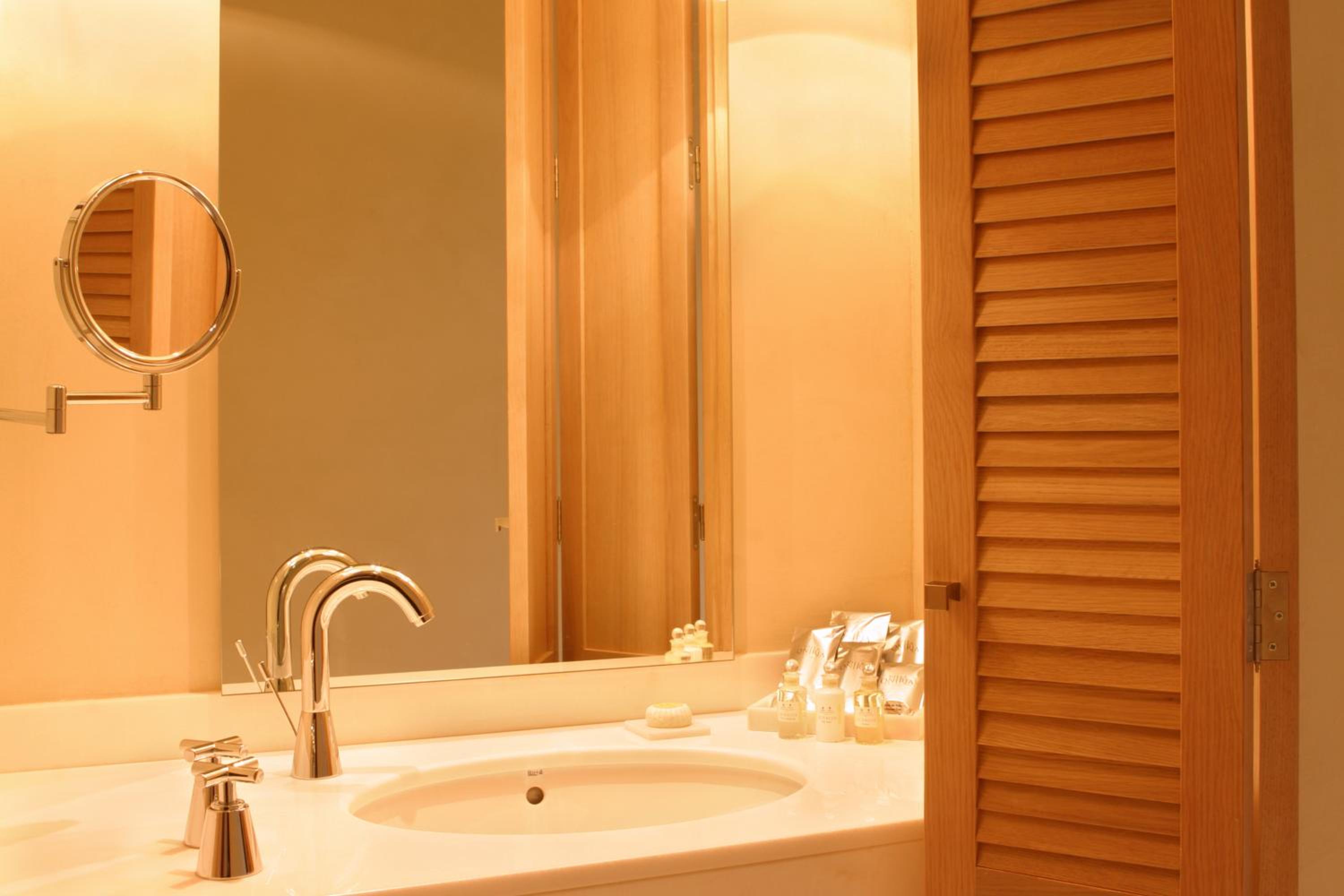 Double or Twin Room photo 3