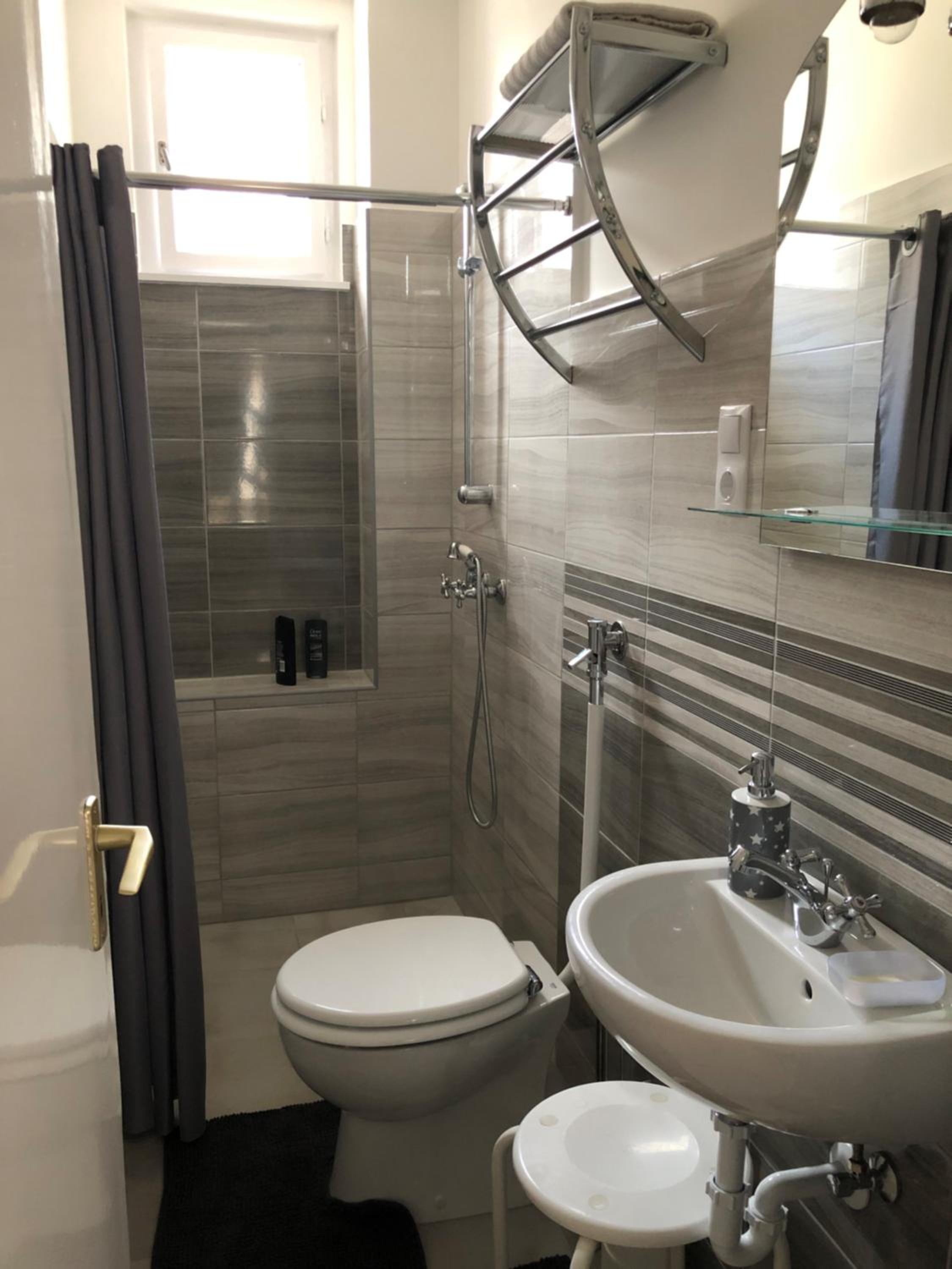 Triple Room with Bathroom photo 3