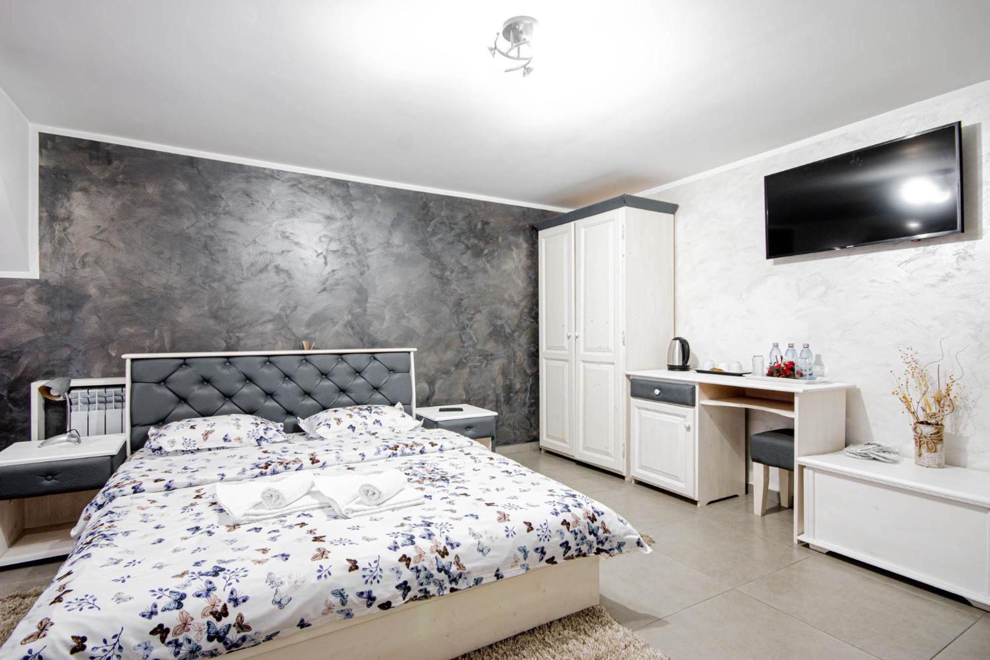 Superior Double Room - Photo 5