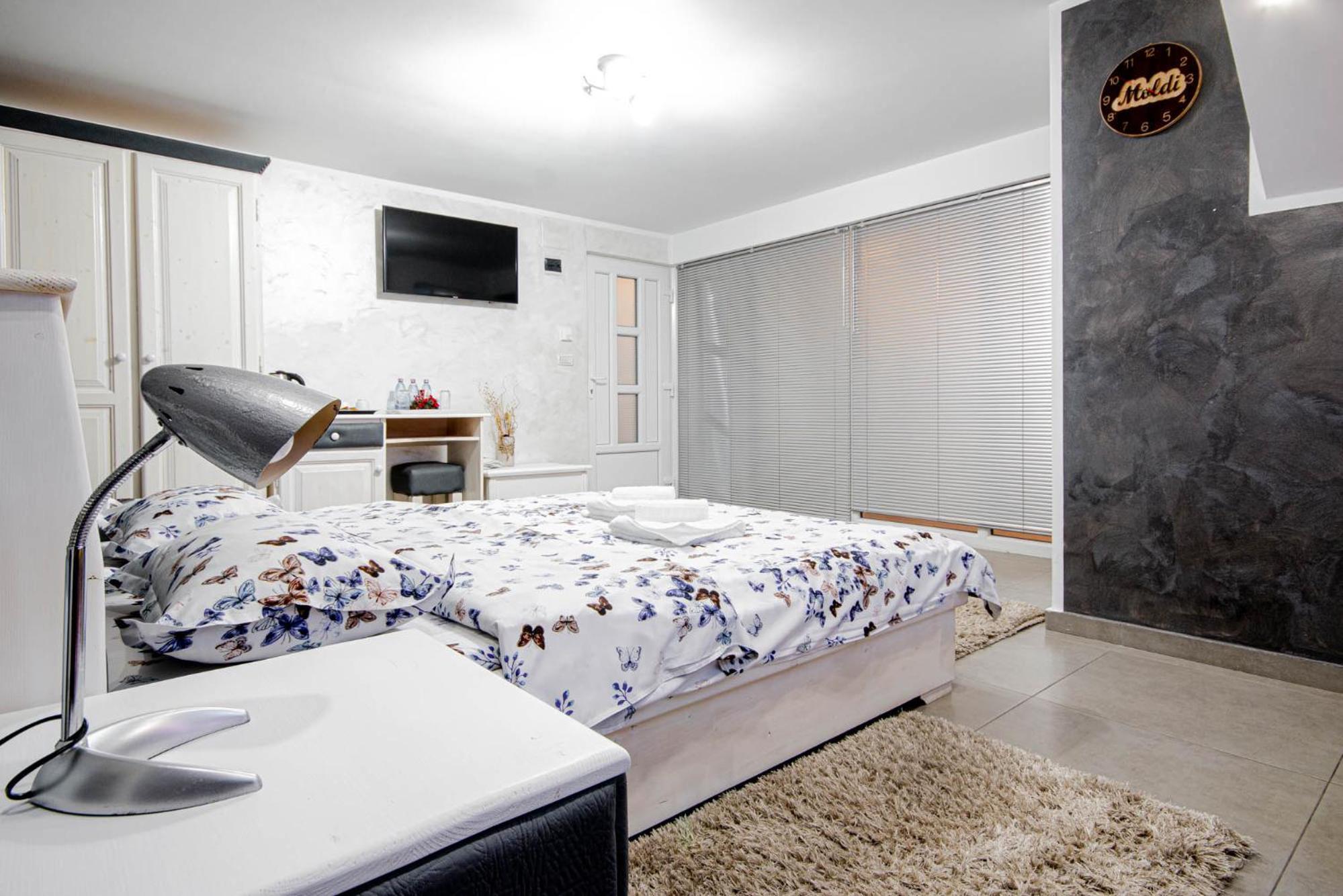 Superior Double Room - Photo 4