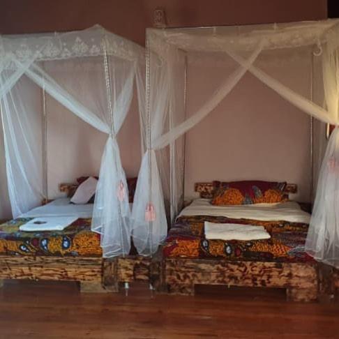 Triple Room with Pool View photo 2