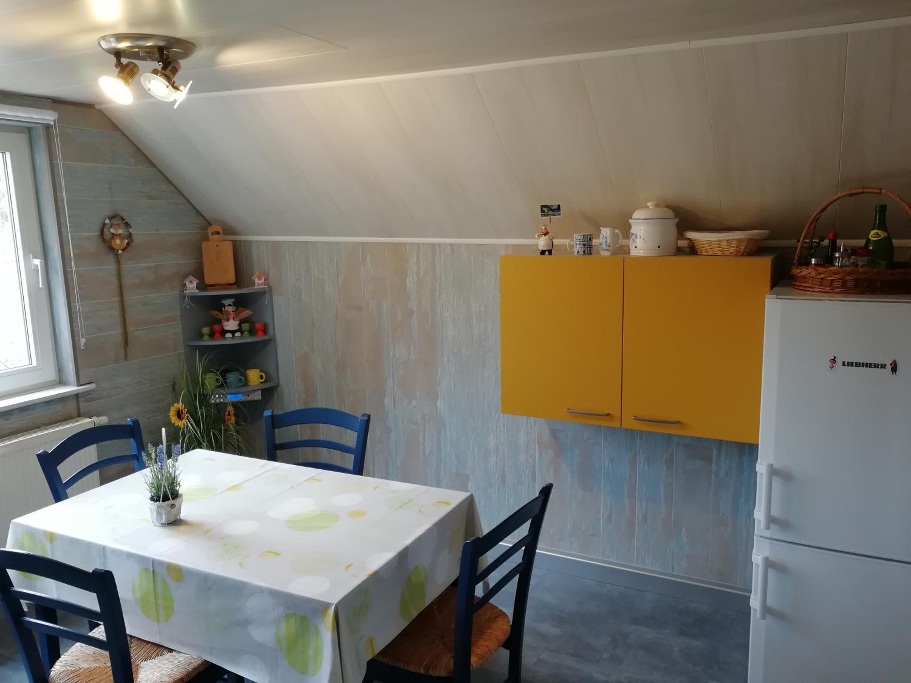 Apartment - Split Level - Photo 10