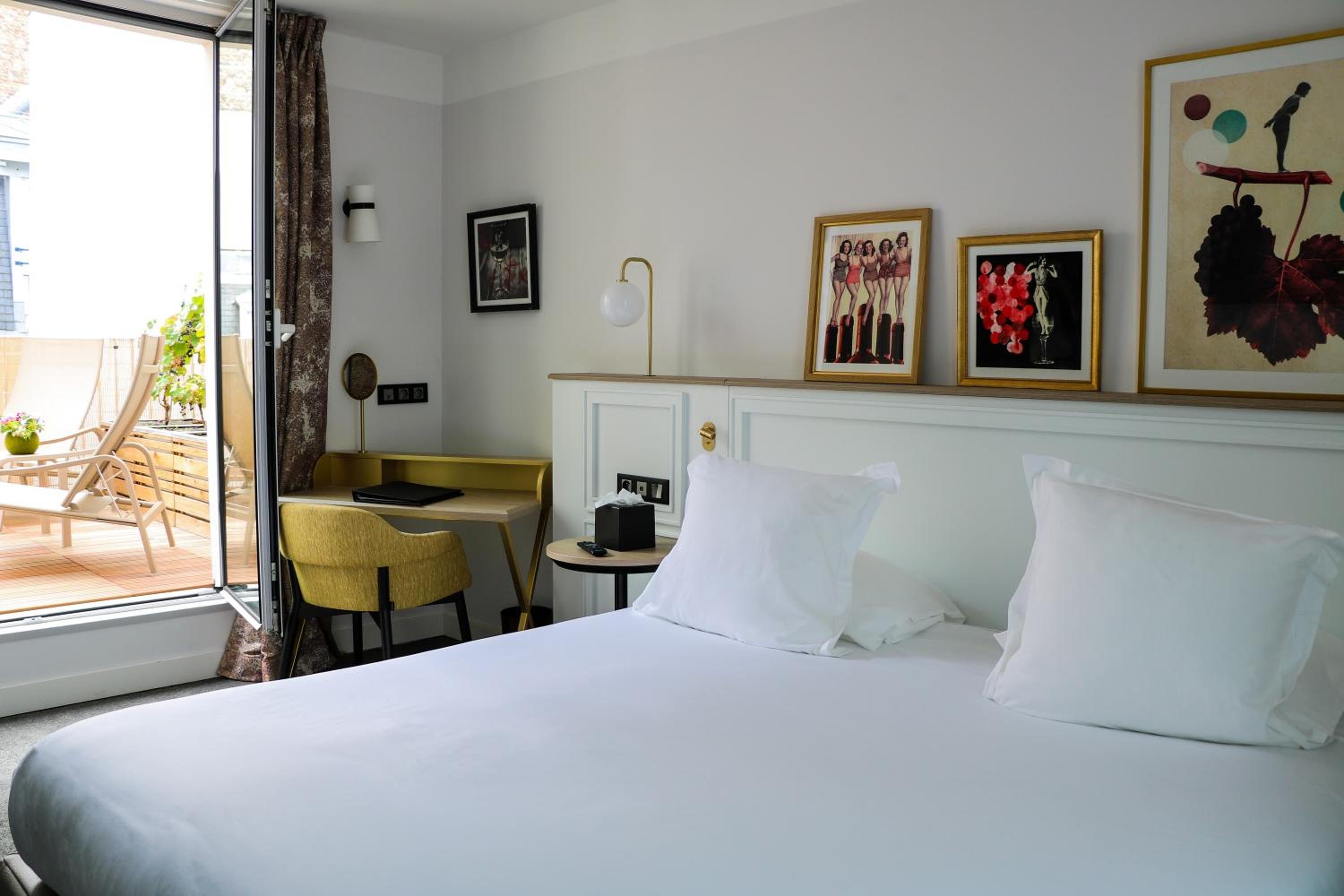 Junior Suite with Terrace photo 3