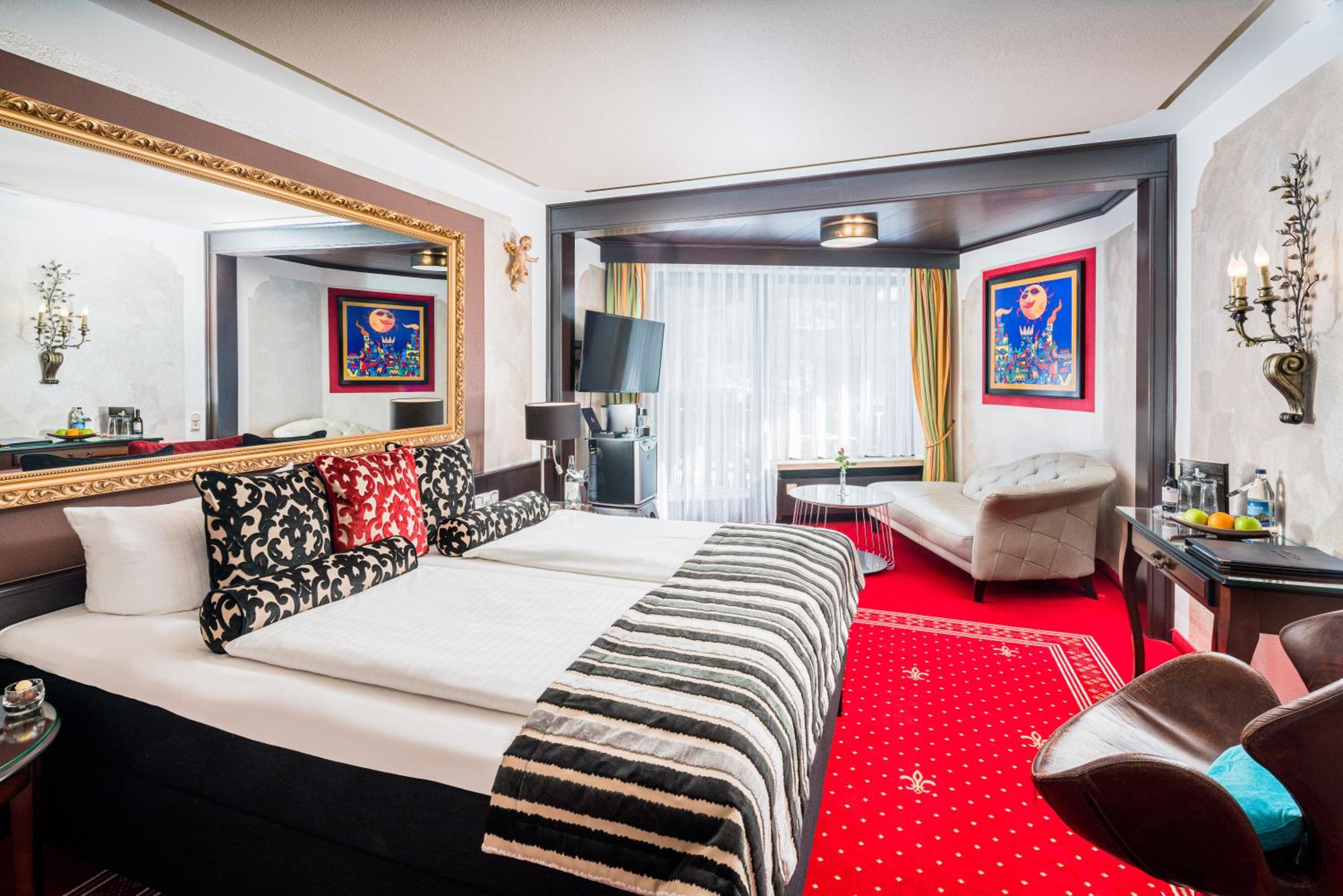 Deluxe Double Room - Photo 1