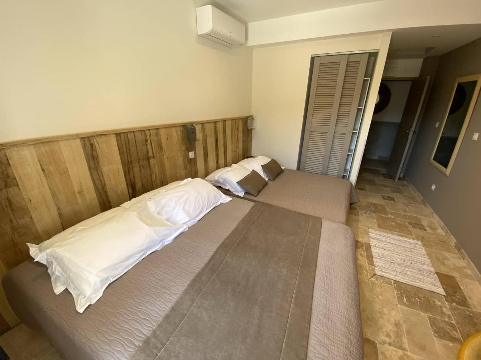 Quadruple Room photo 3