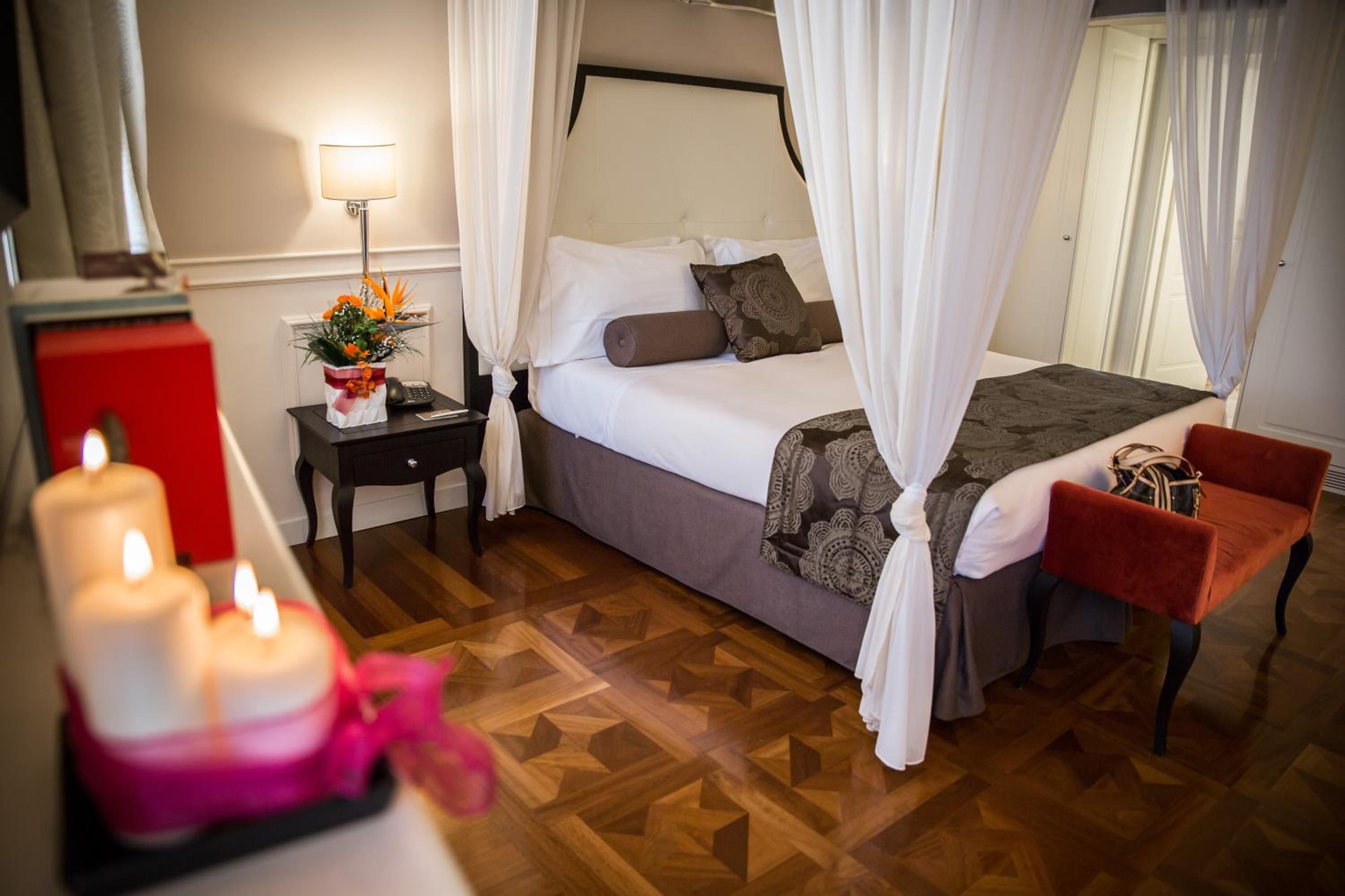 Junior Suite - Photo 8