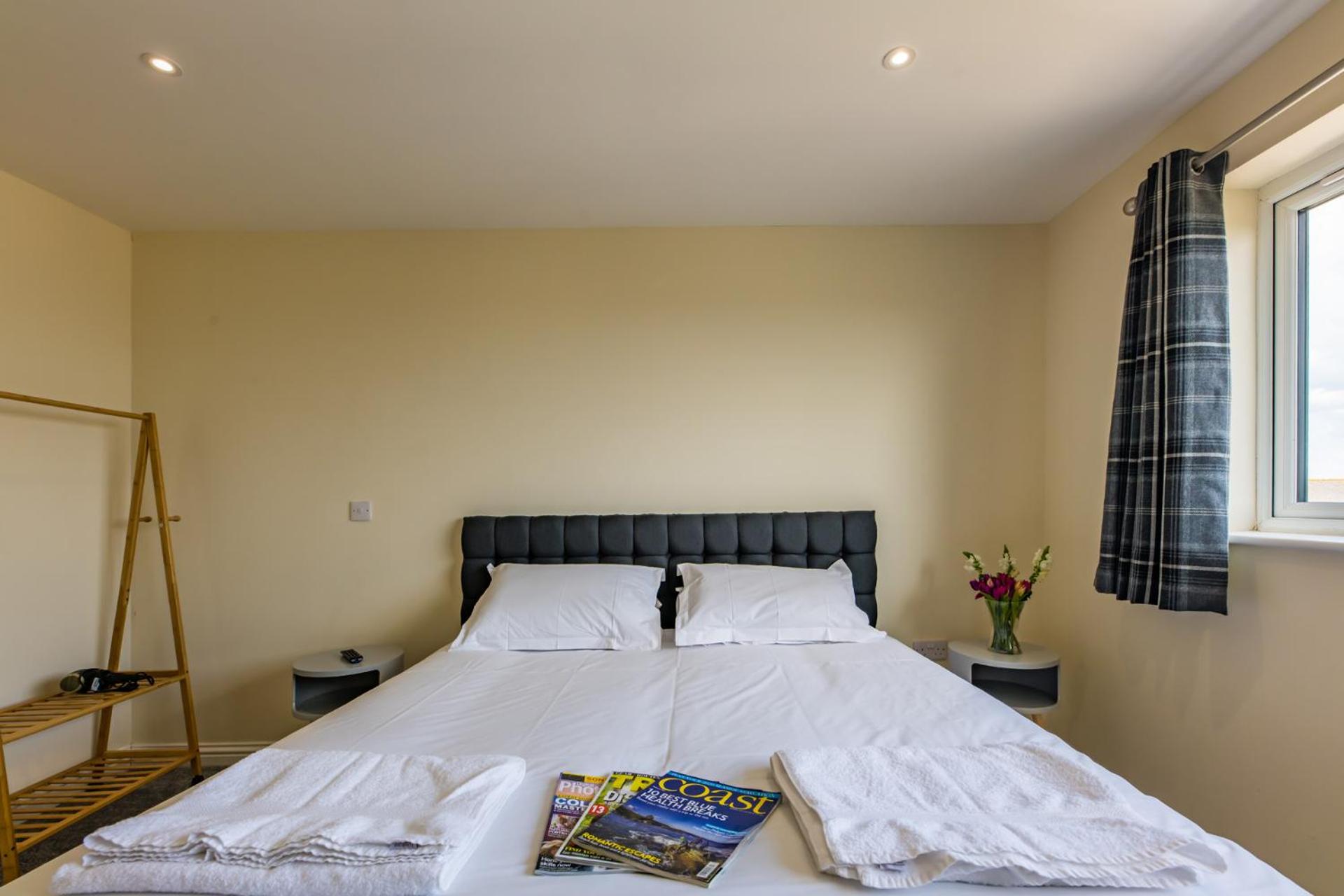 Standard King Room photo 1
