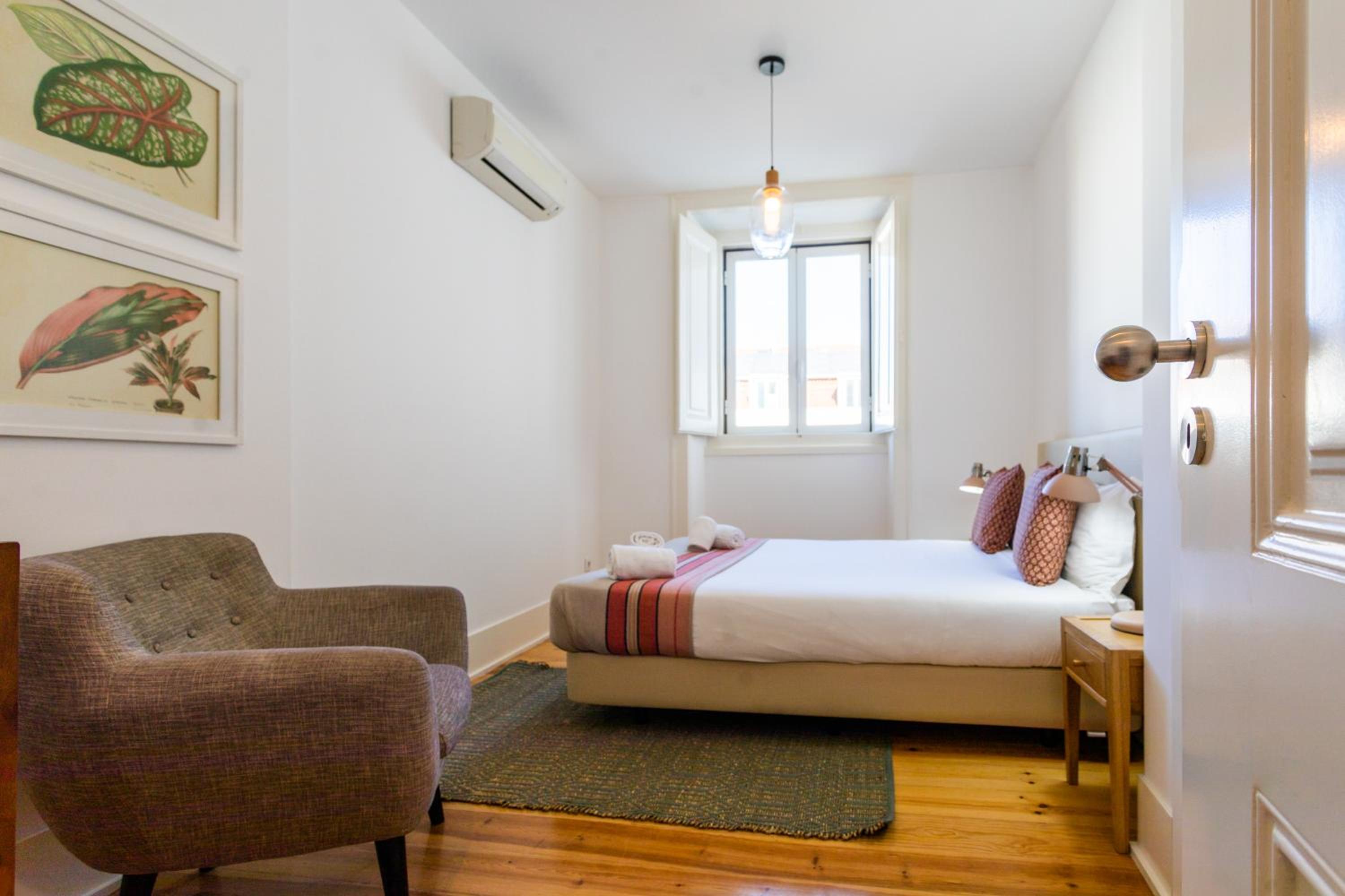 Superior Apartment