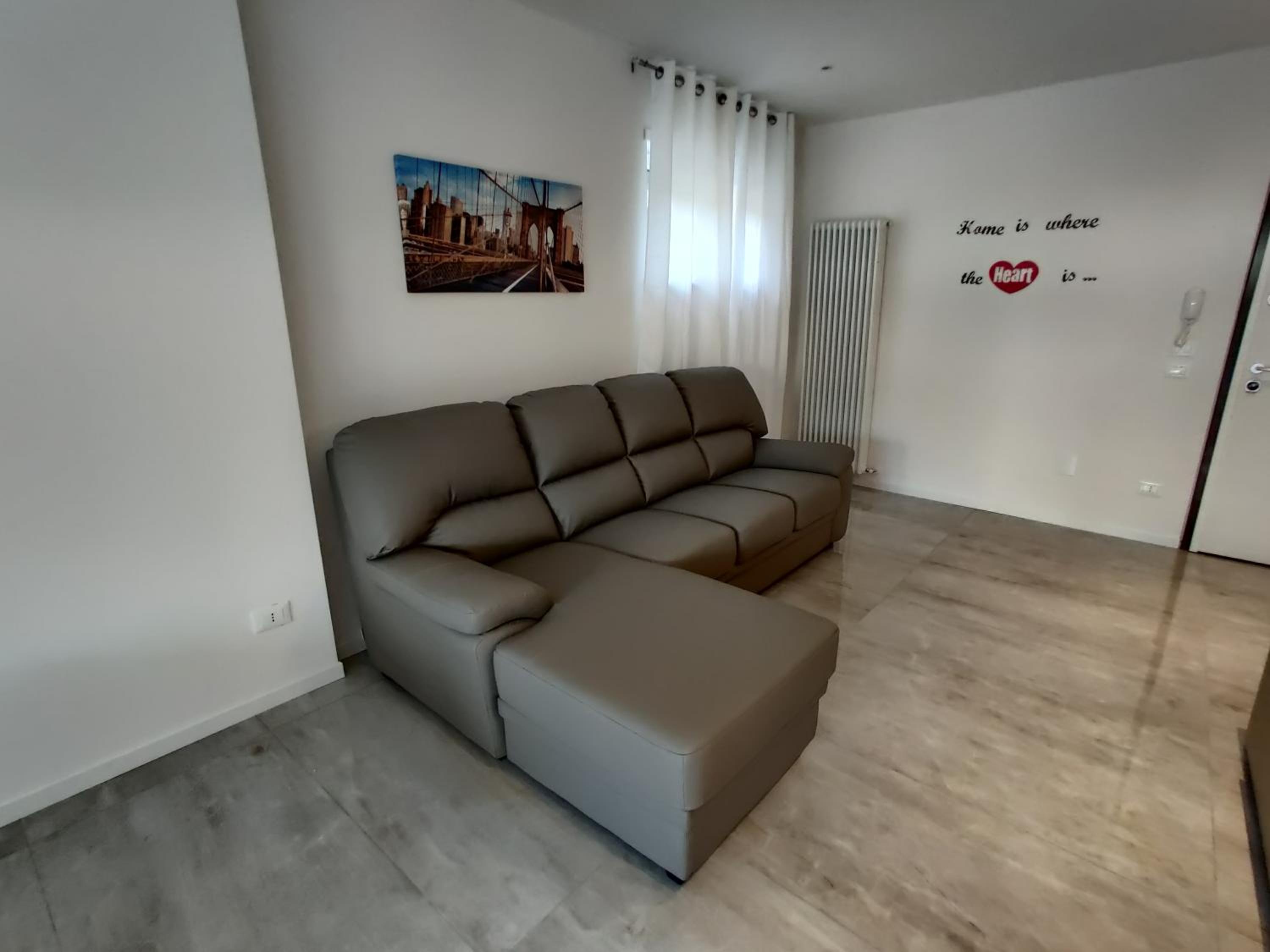 Two-Bedroom Apartment photo 2