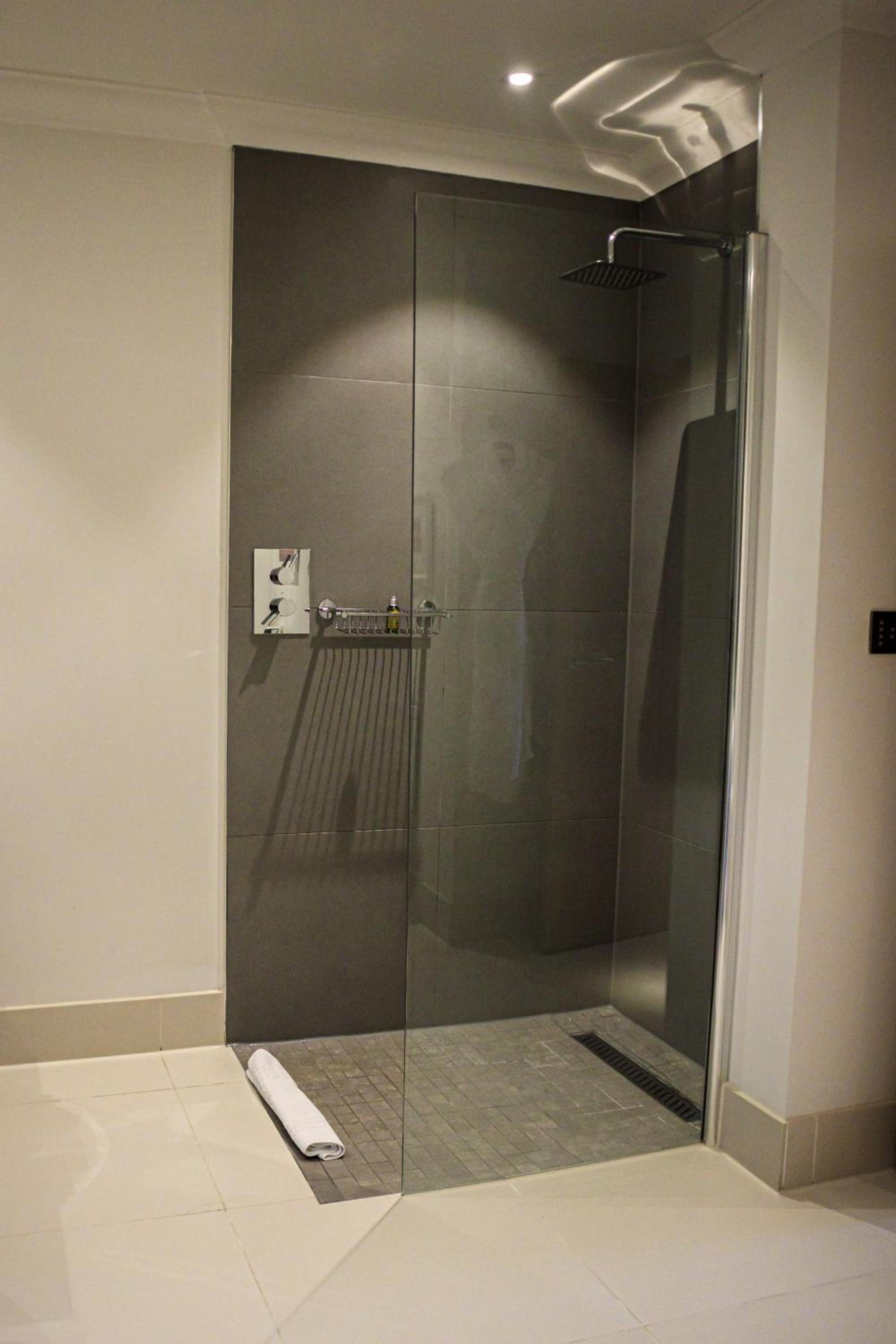Luxury Garden Suite - Photo 28