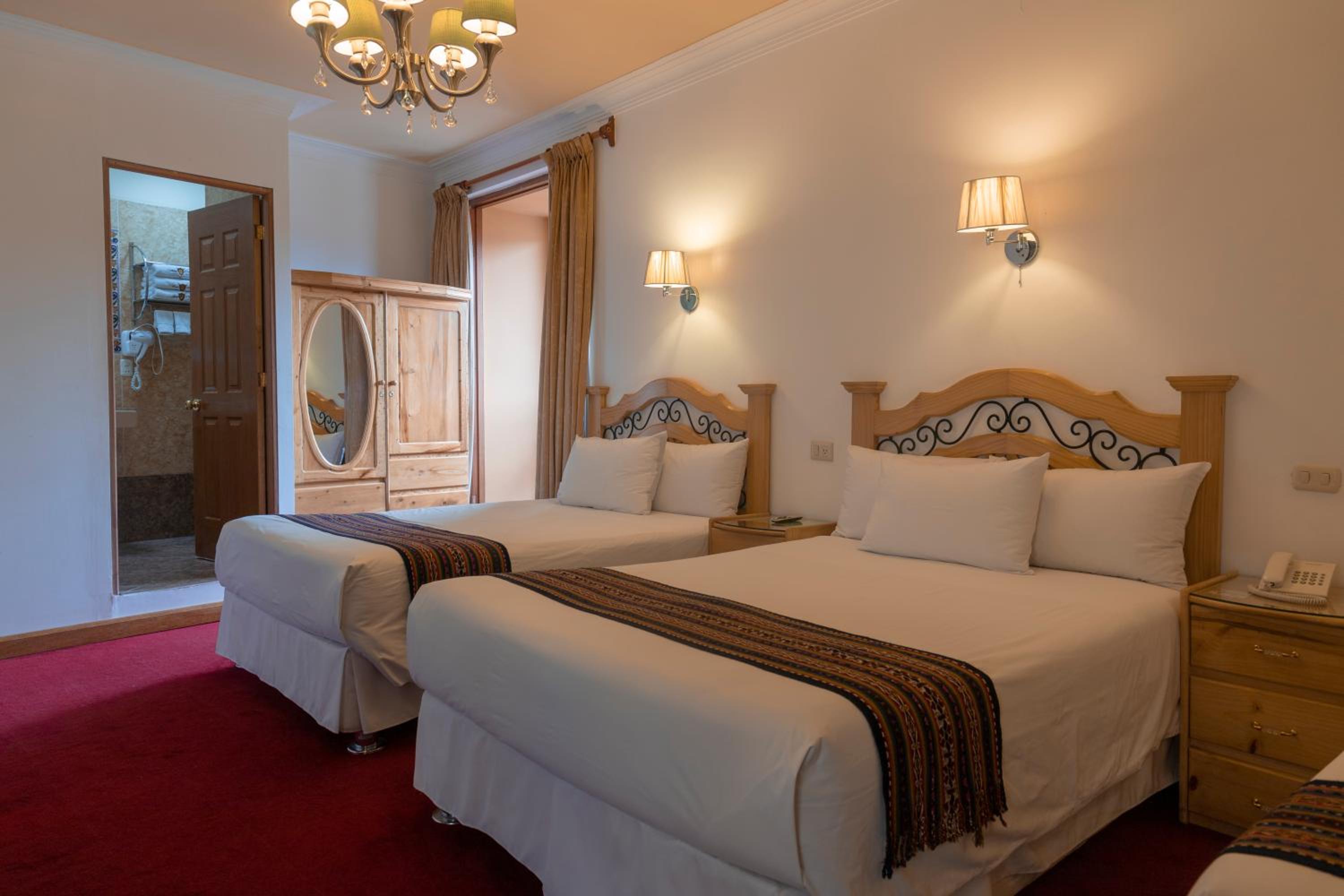Superior Quadruple Room photo 1