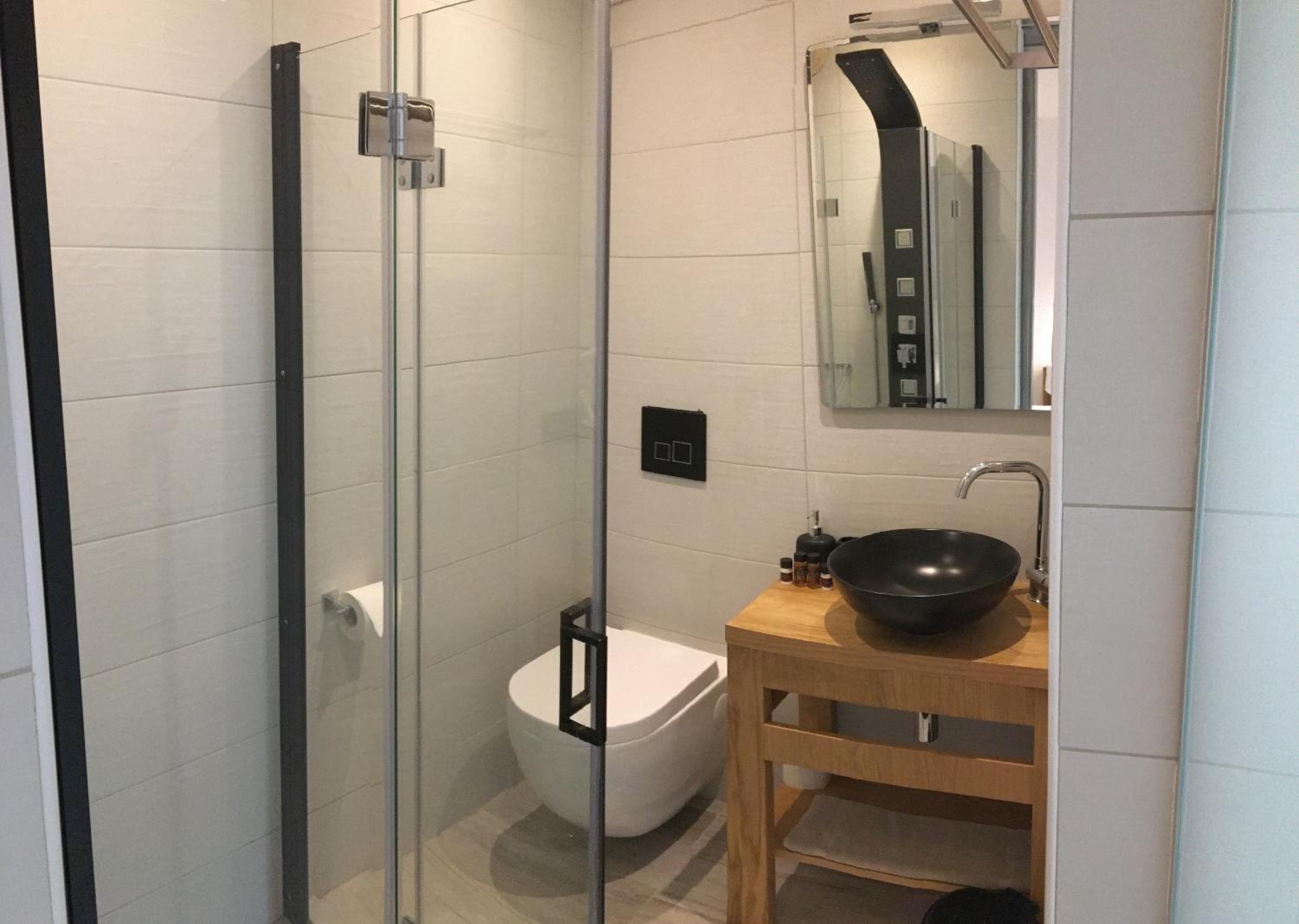 Deluxe Double Room photo 3