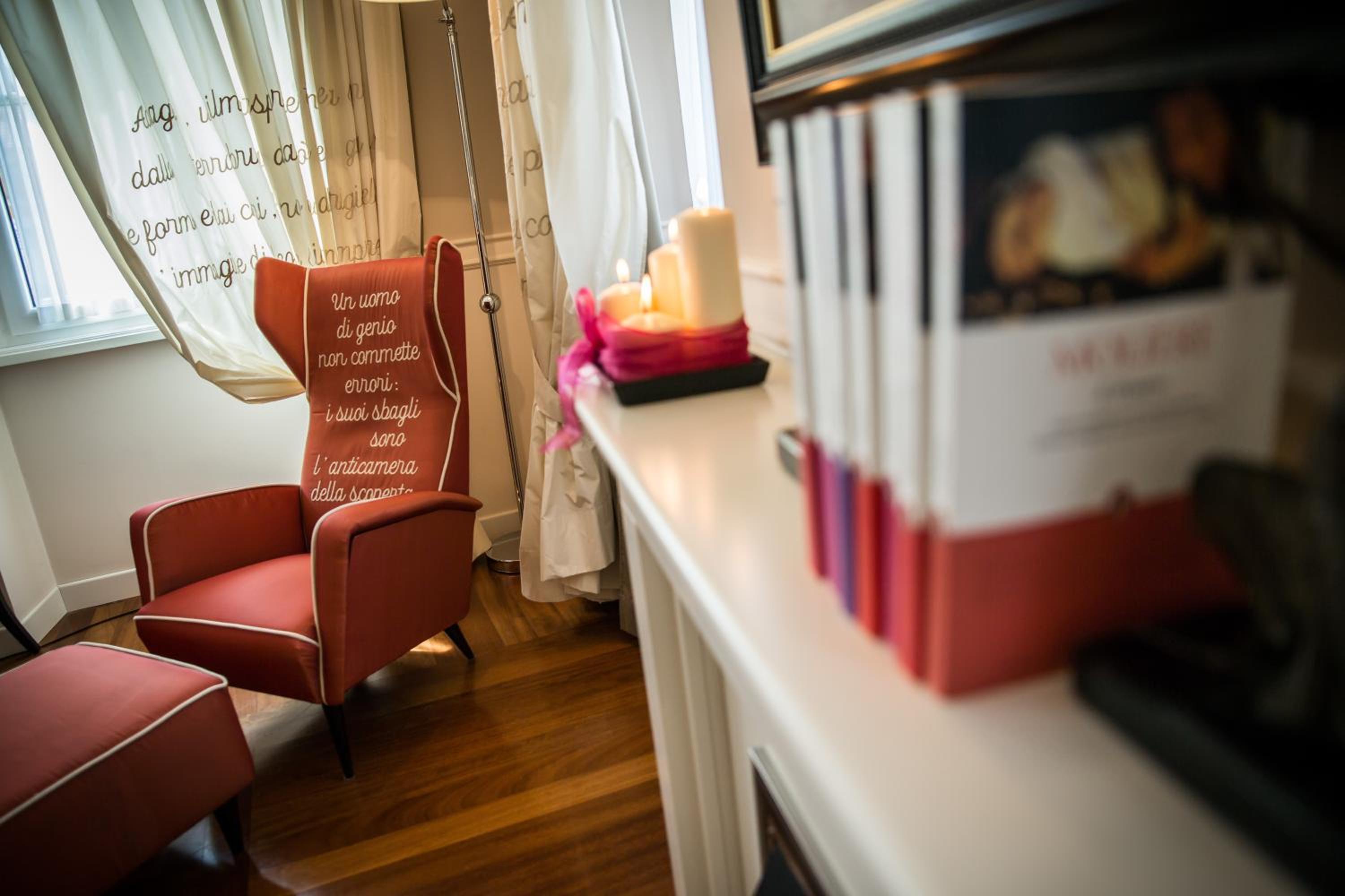 Suite - Photo 6