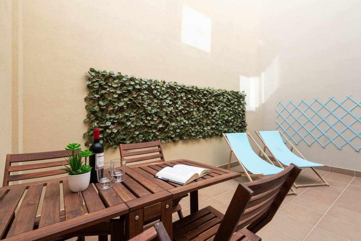 Apartment with Patio - Apartment 1 - Photo 21