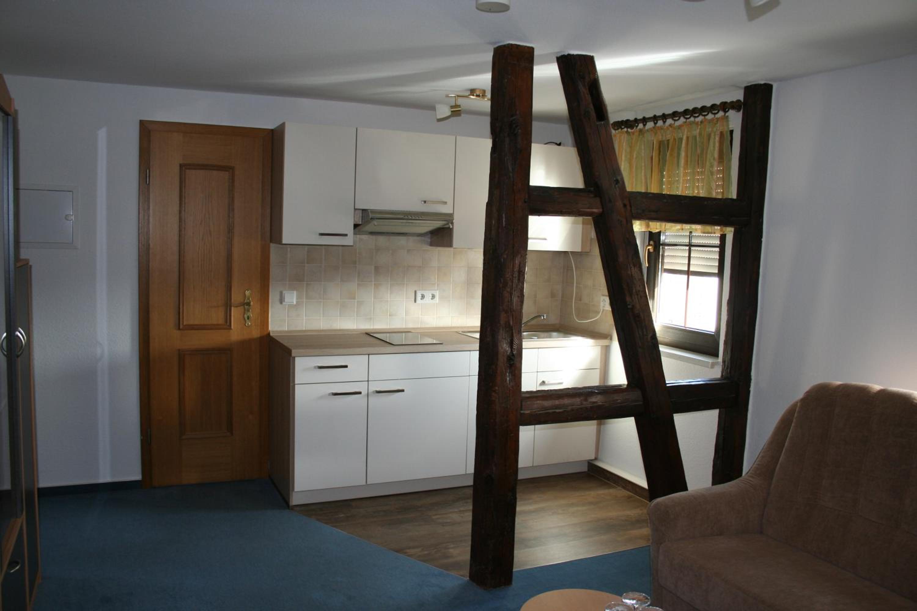 Triple Room with Bath - Photo 2