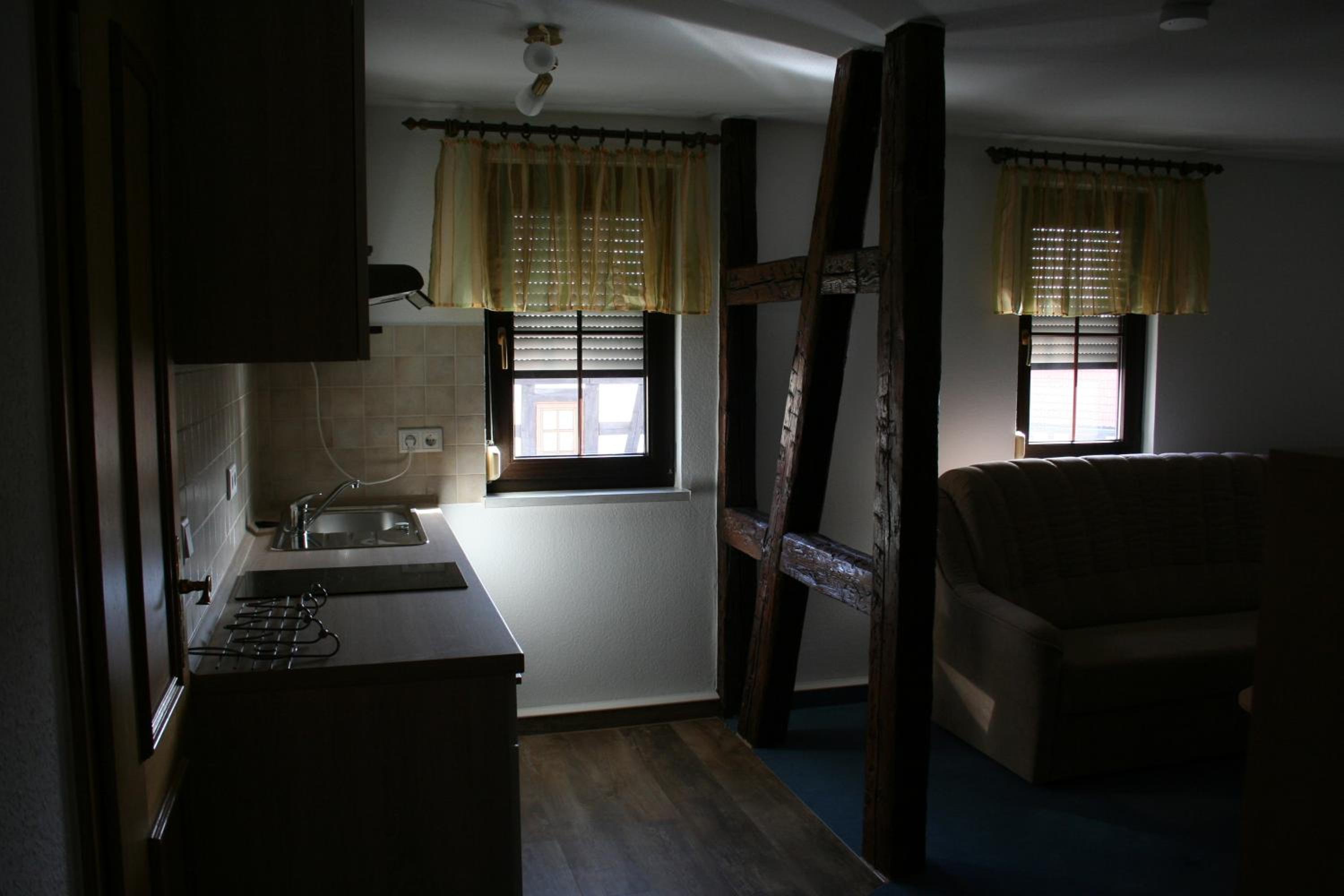 Triple Room with Bath - Photo 3