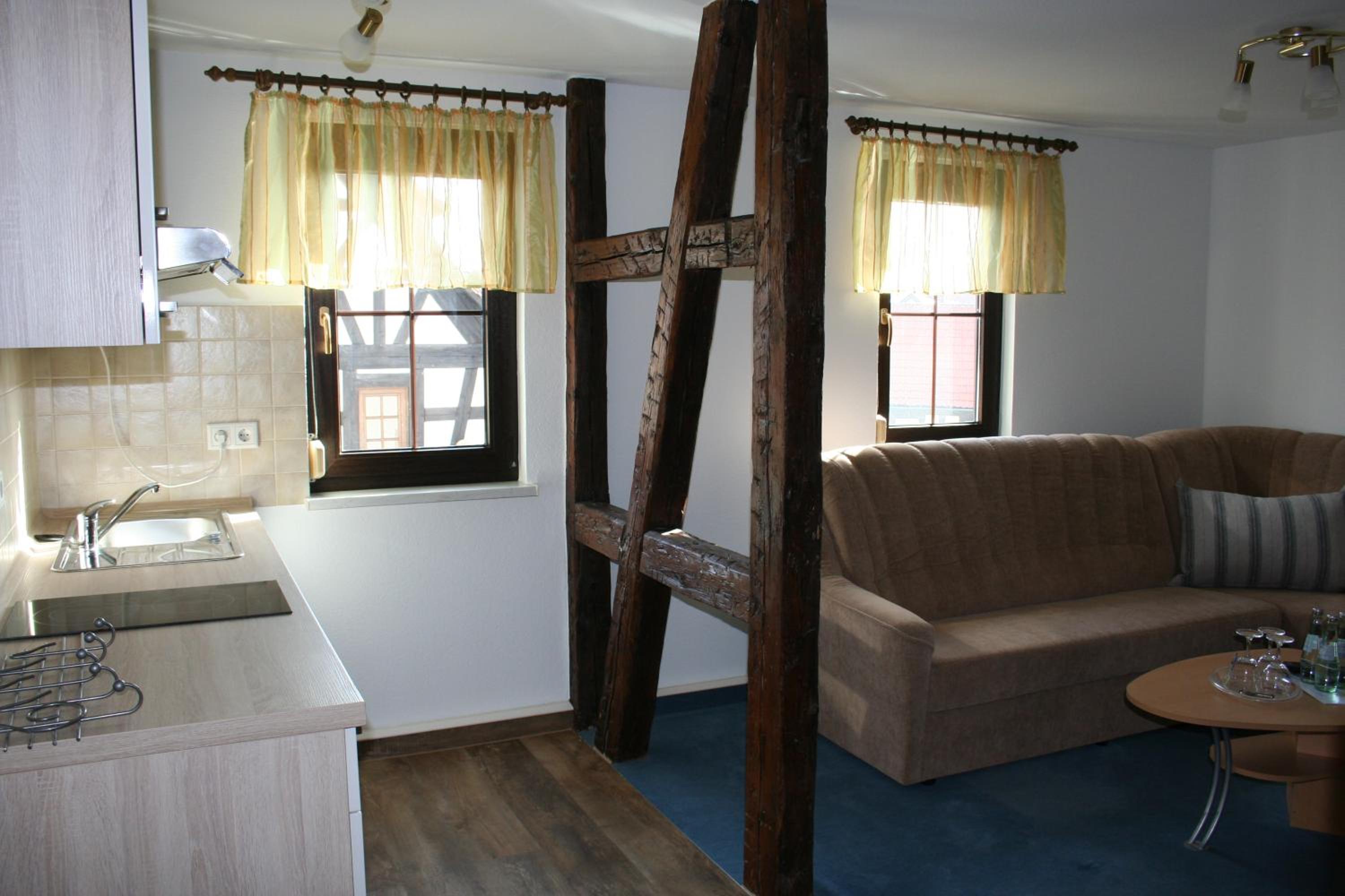 Triple Room with Bath - Photo 1