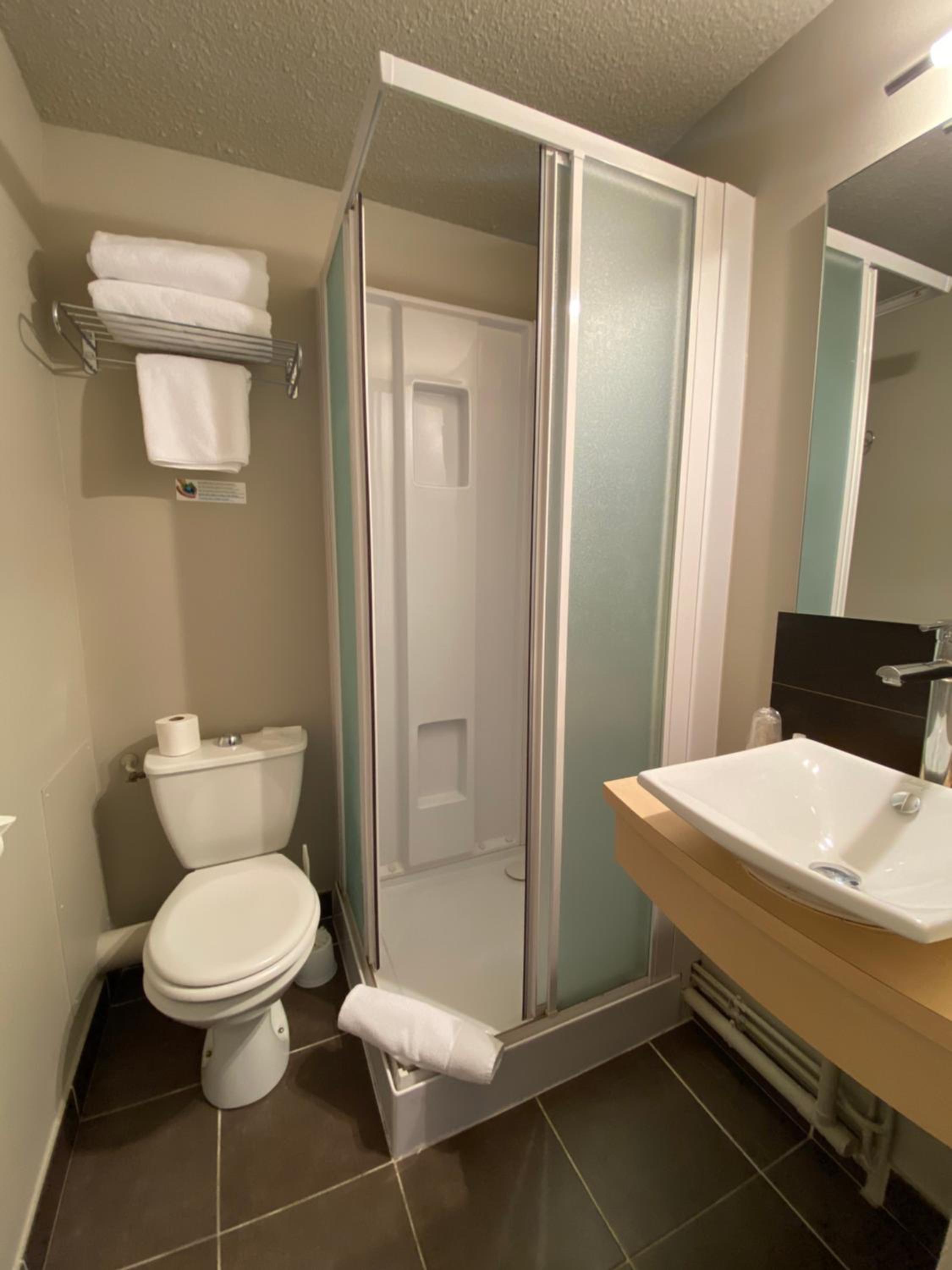 Double Room - Photo 4