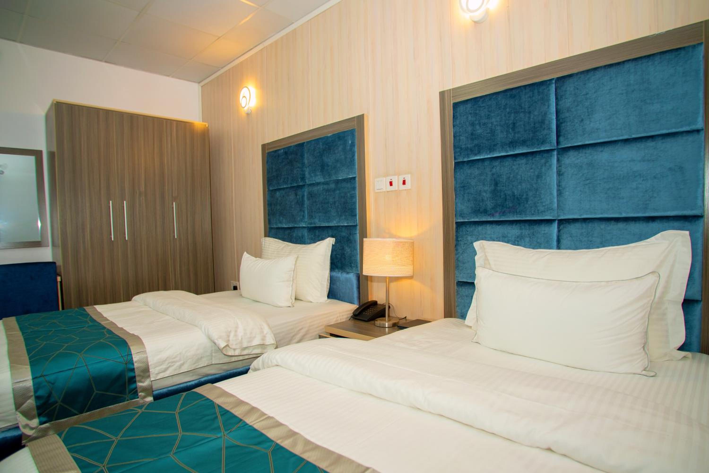 Suite photo 1
