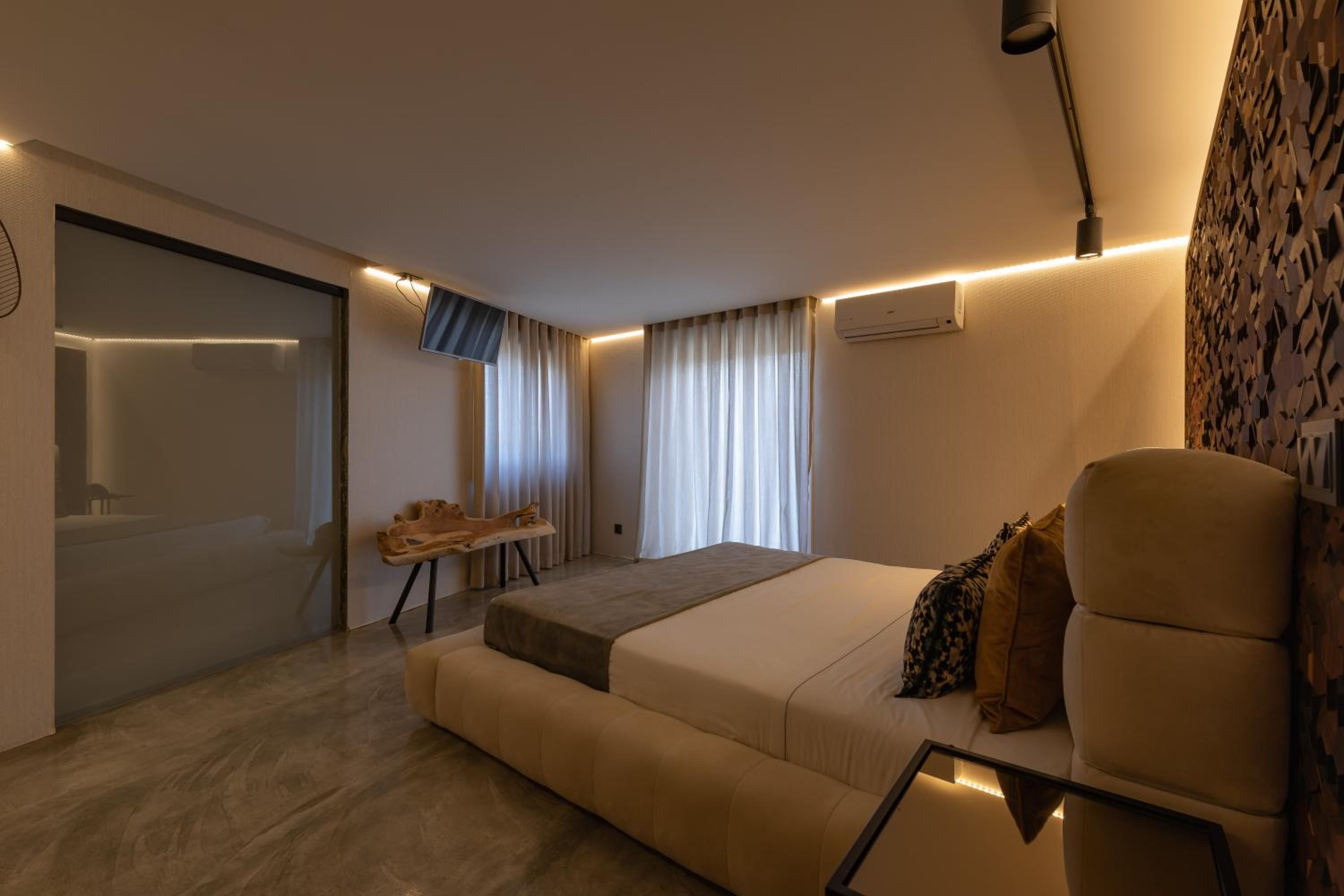 Deluxe Sea Suite - Photo 7