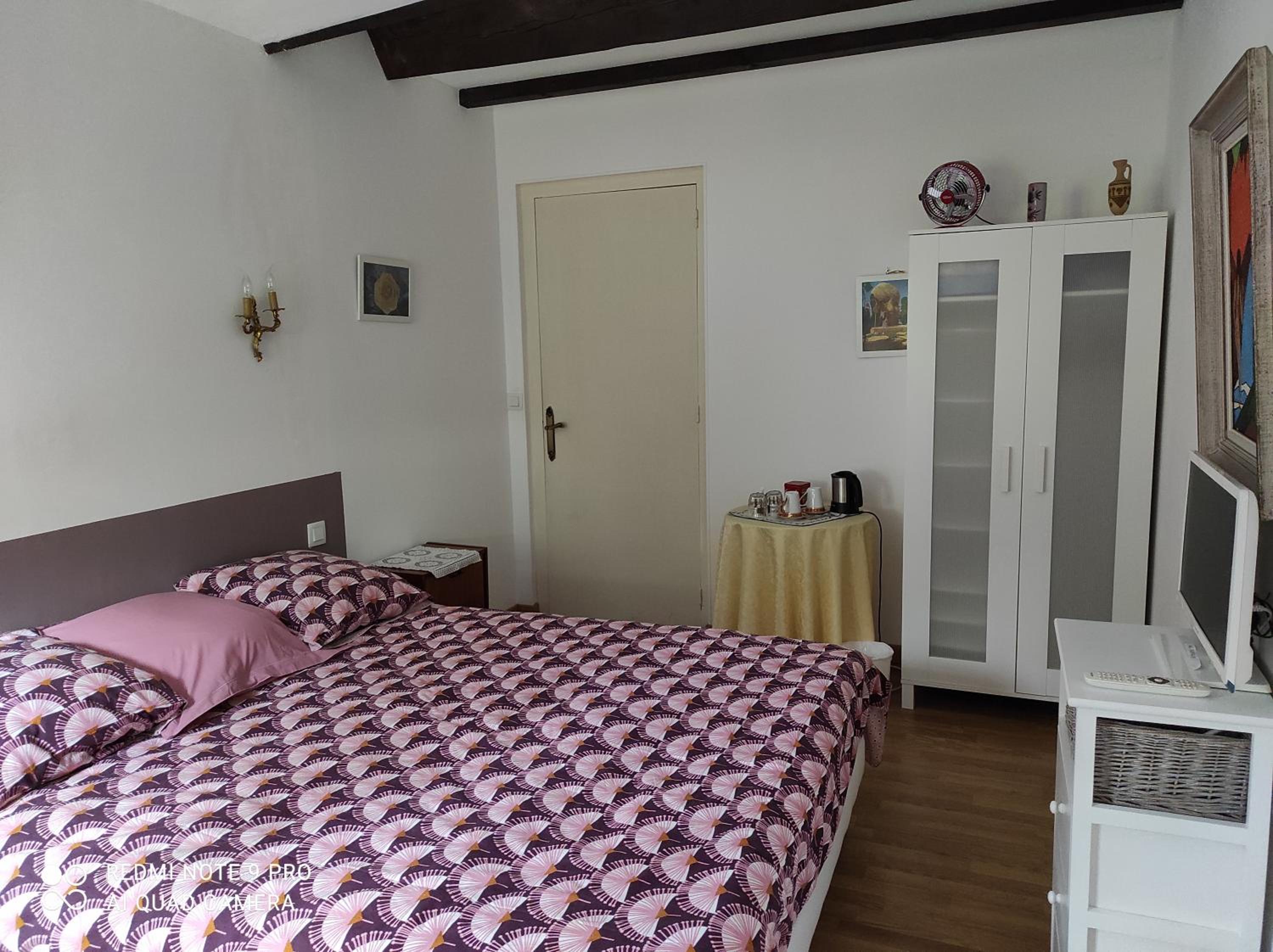 Double Room with Garden View - Photo 5