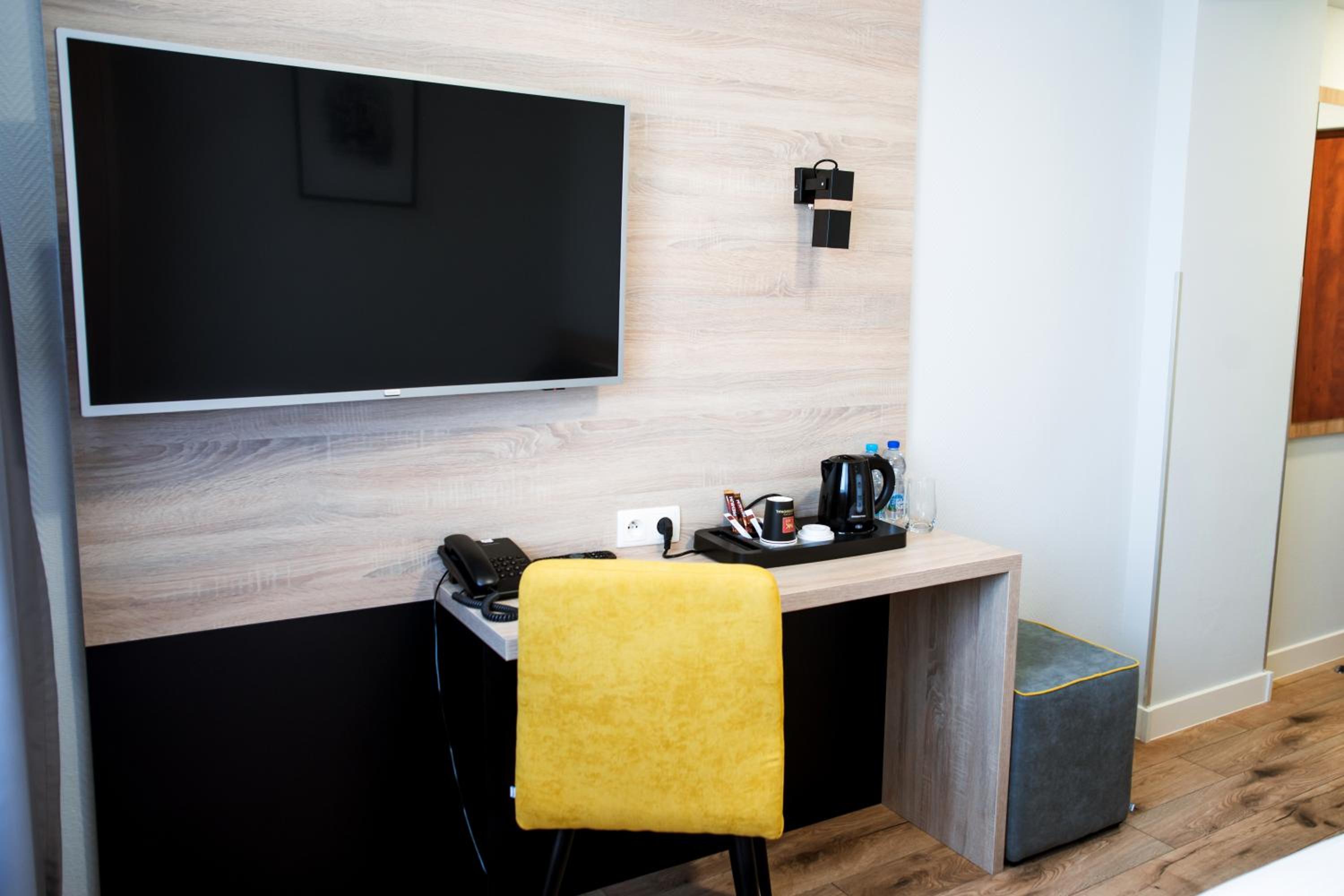 Single Room photo 2