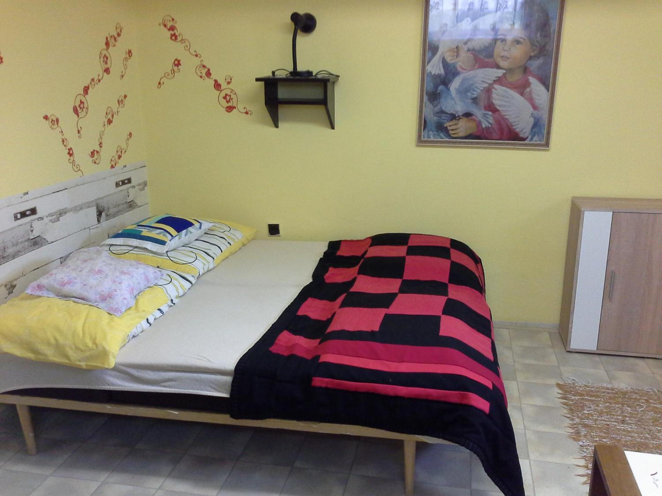 Basement Apartment photo 2