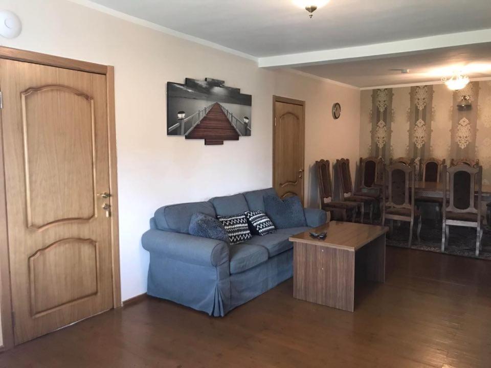 Three-Bedroom Apartment photo 2