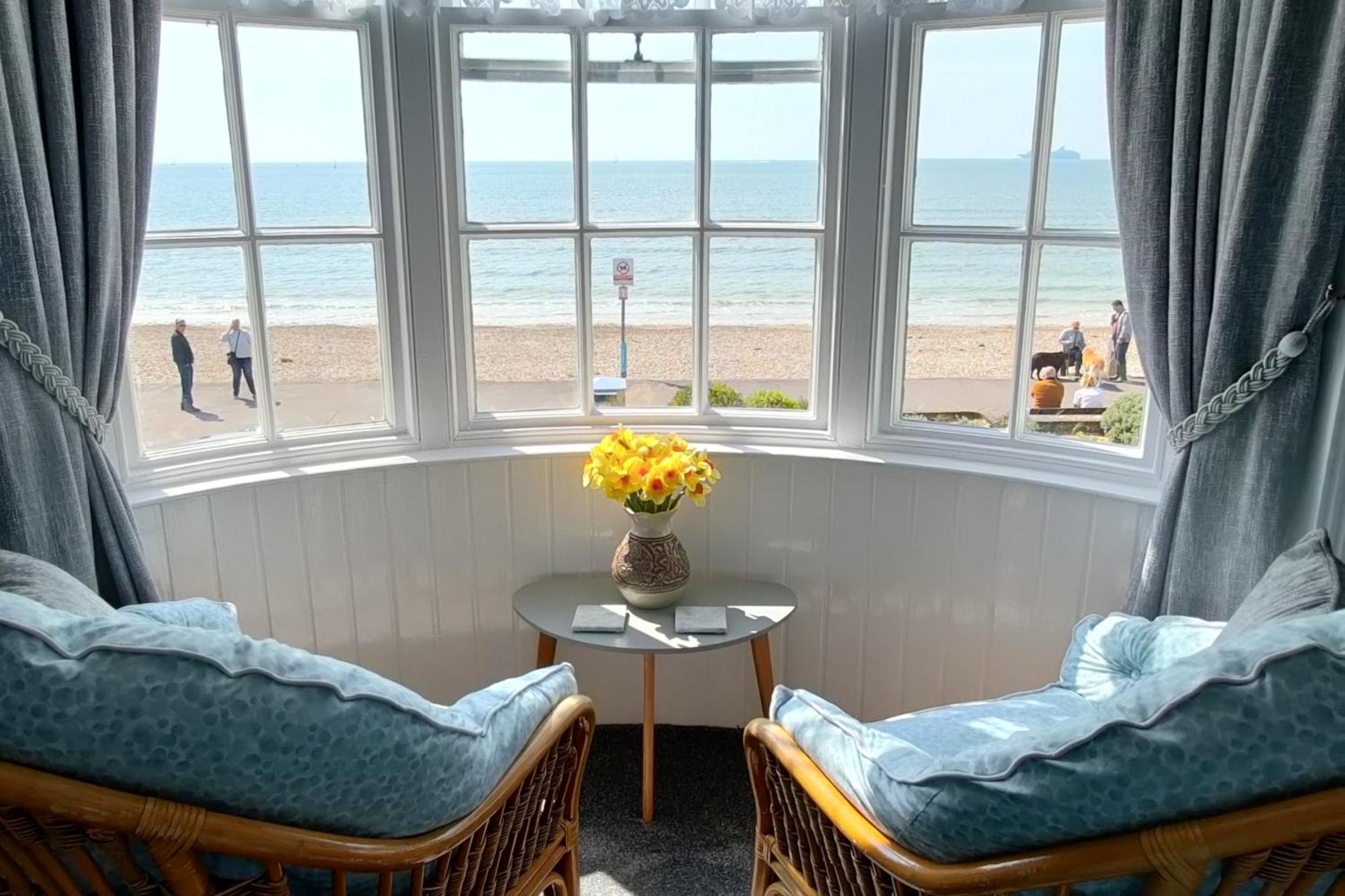 Triple Family Room with Sea View photo 3