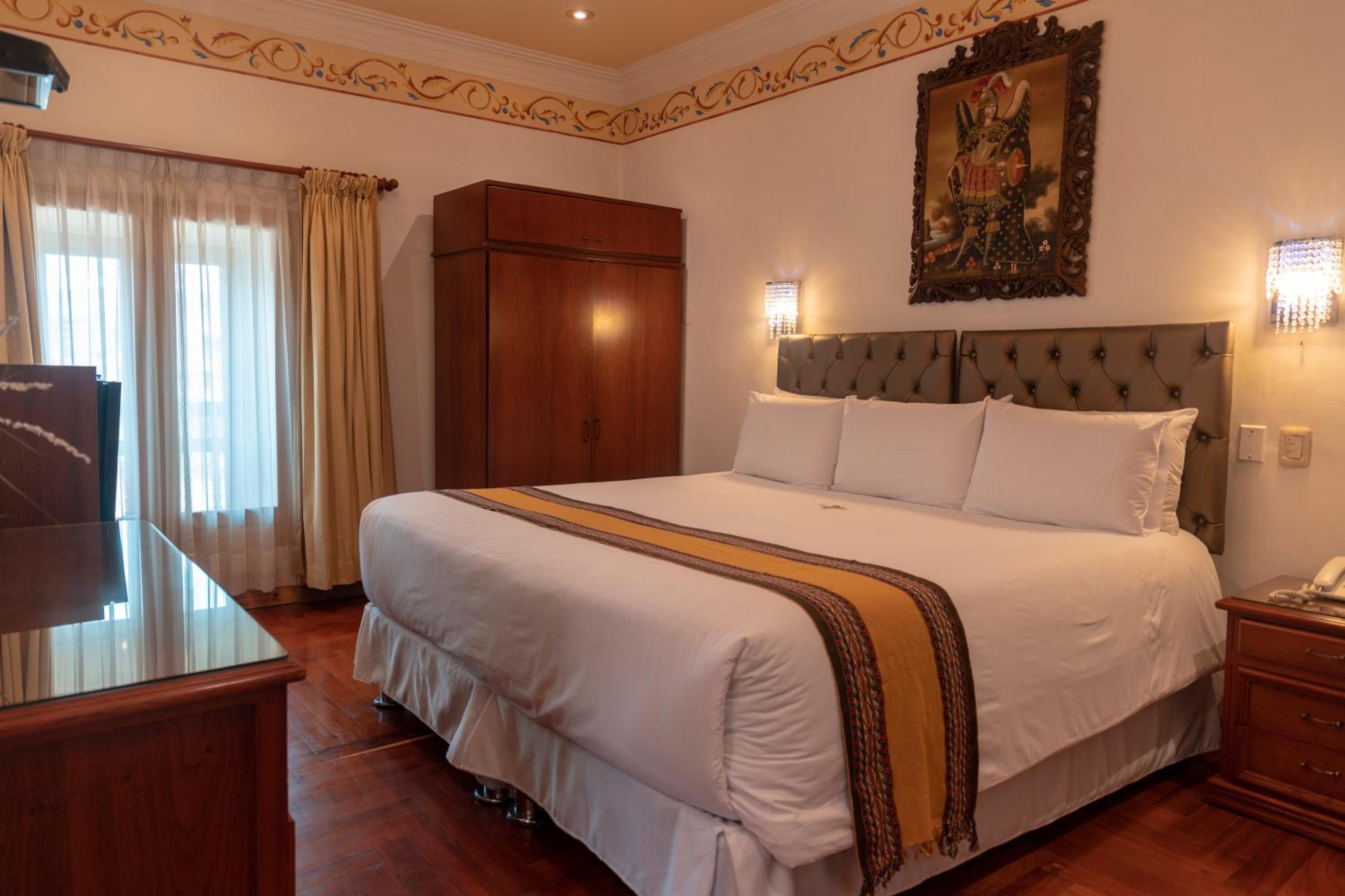 Executive Suite photo 1