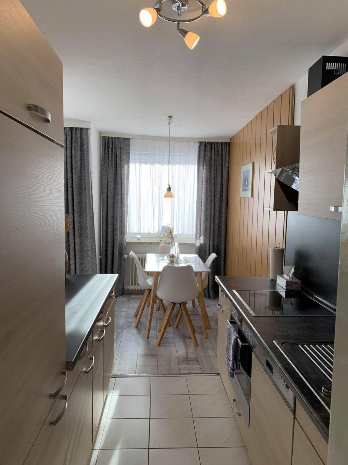 One-Bedroom Apartment - Photo 4