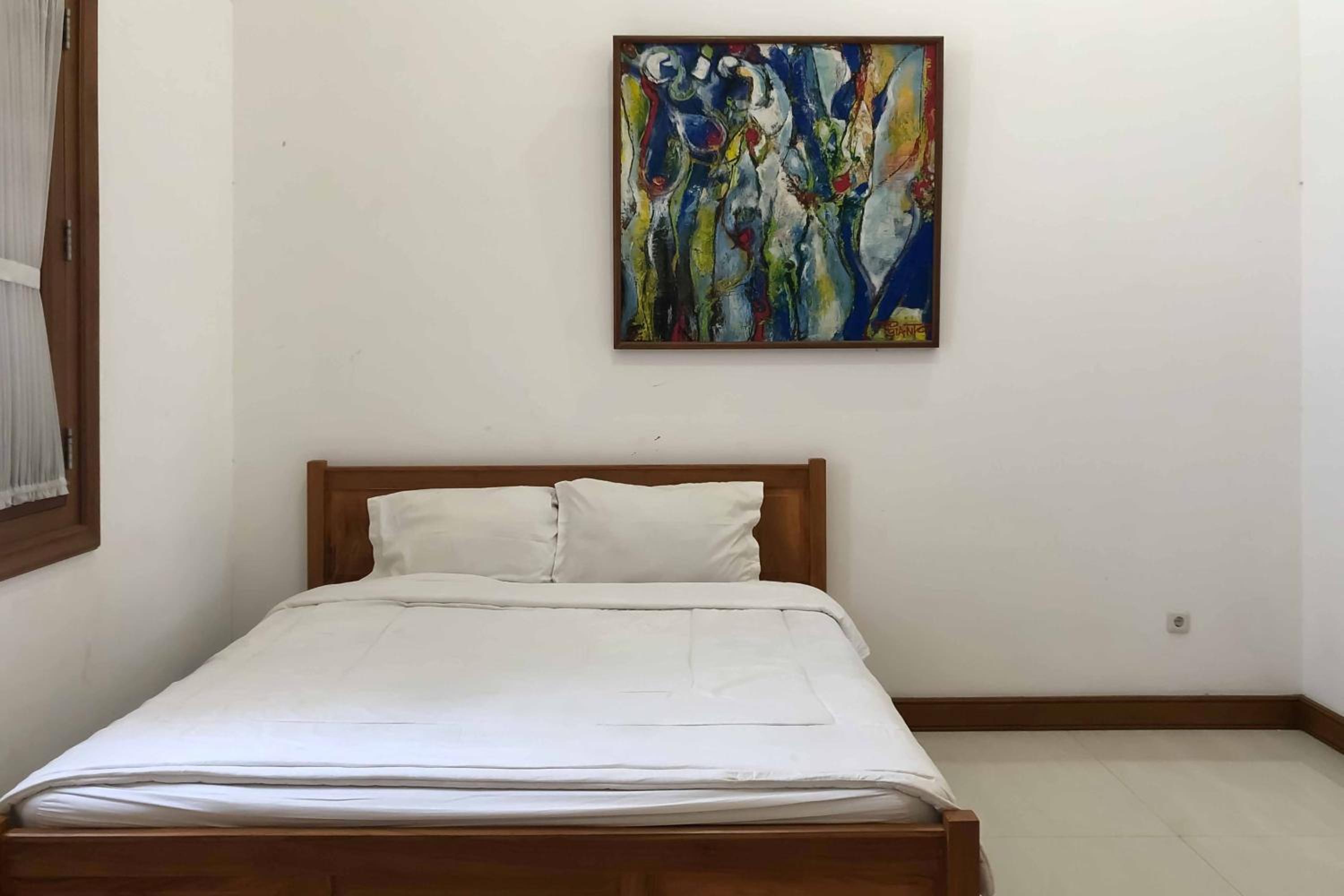 Economy Double Room photo 1
