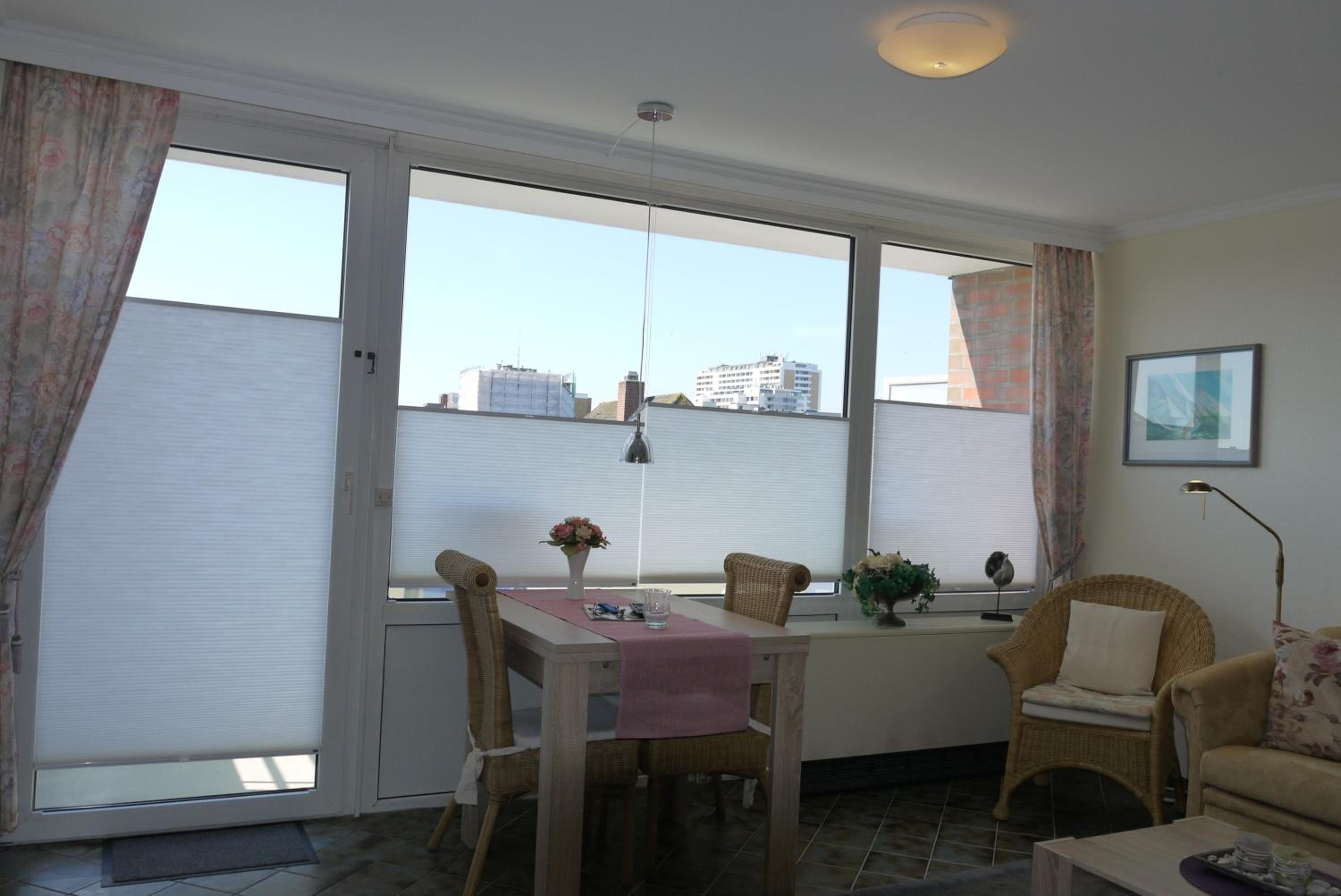One-Bedroom Apartment with Balcony