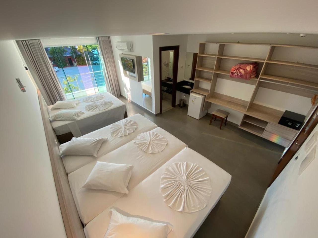 Deluxe Family Suite photo 1