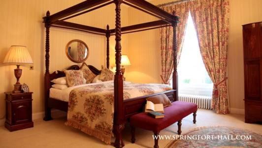 Double or Twin Room - Photo 3