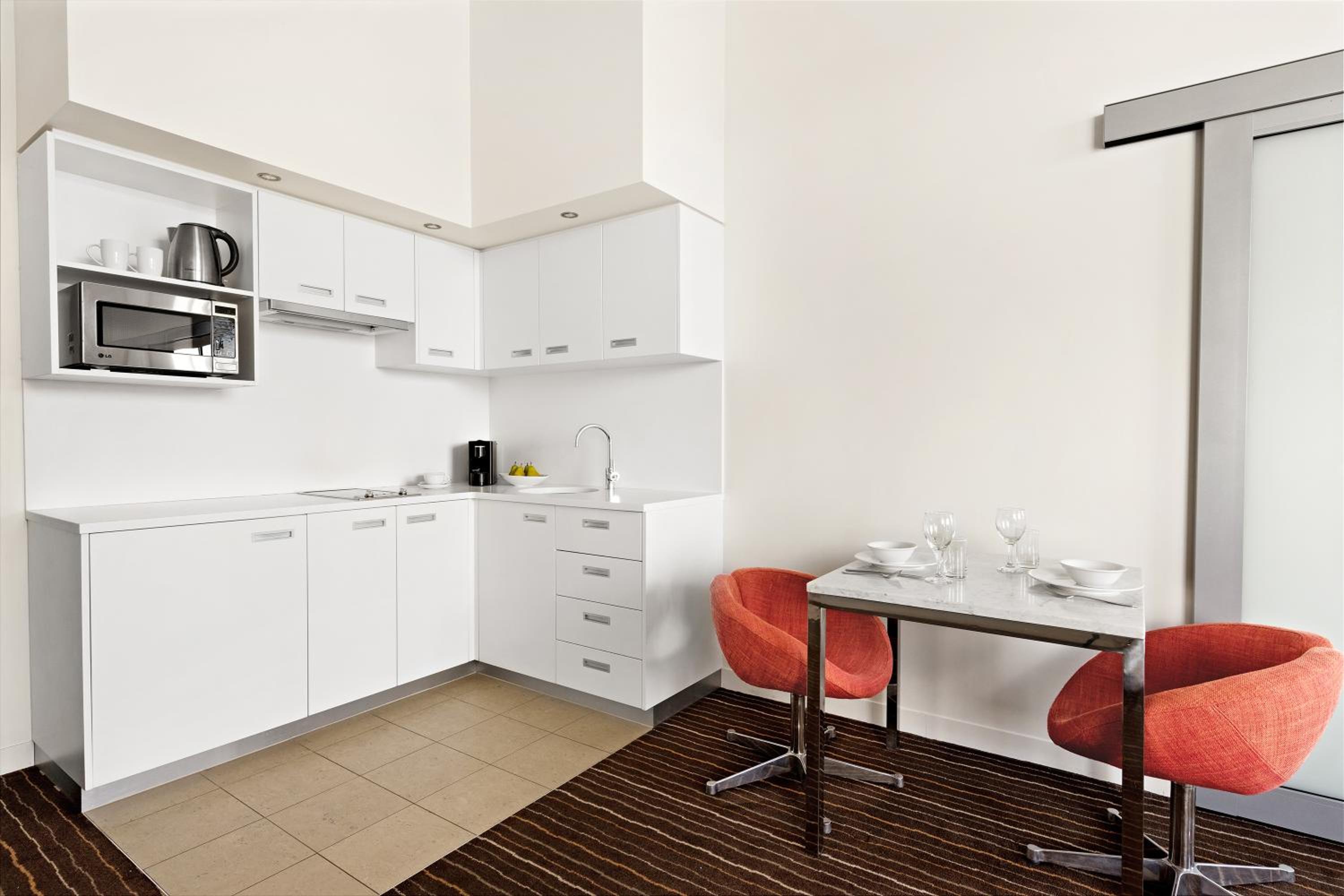 One-Bedroom Apartment with Spa - Photo 3