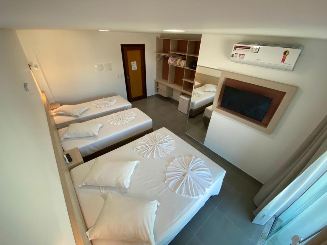 Quadruple Room with Mountain View photo 3