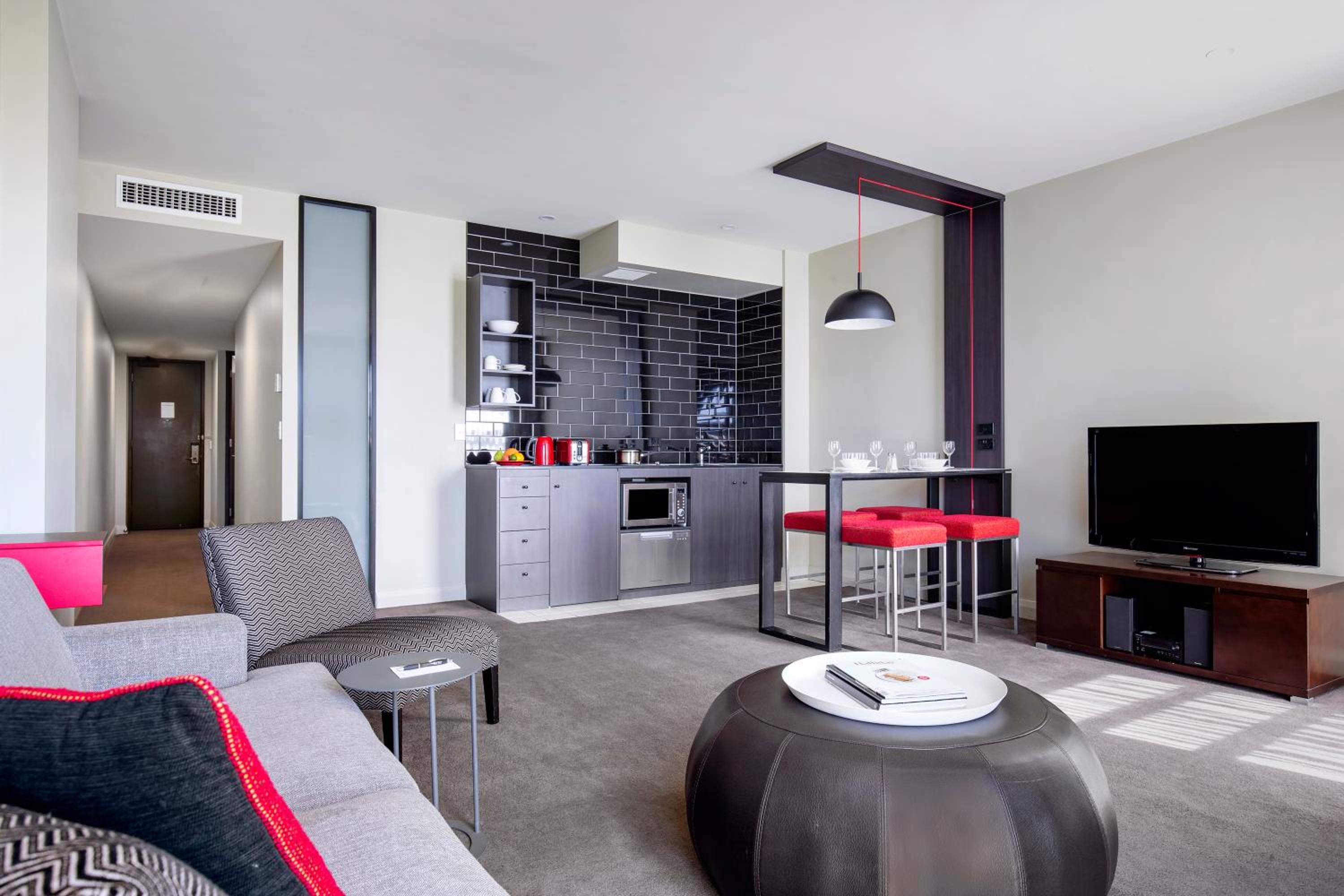 Two-Bedroom Suite with Two Queen Beds - Photo 1