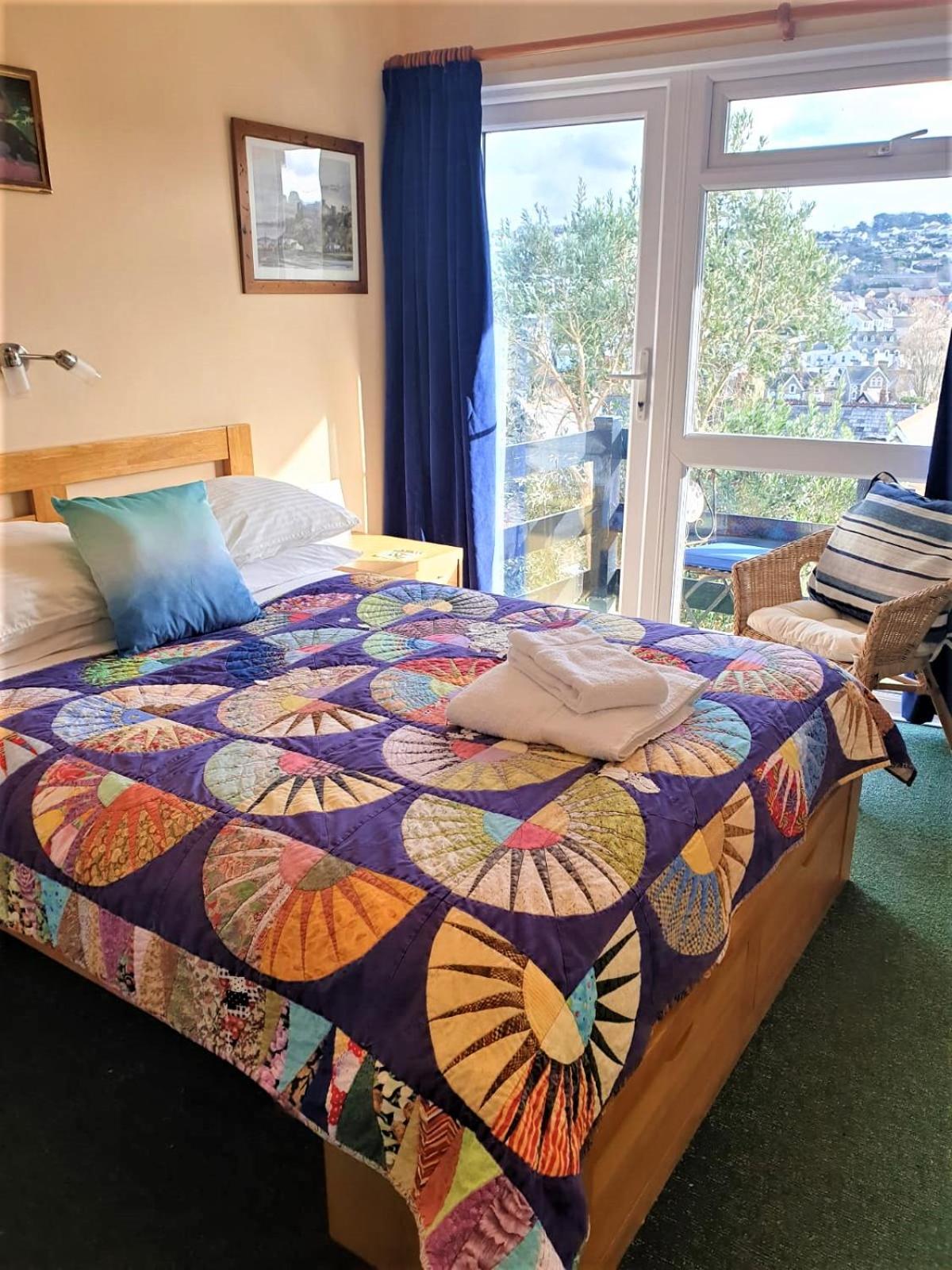 Double Room with Private Bathroom photo 2