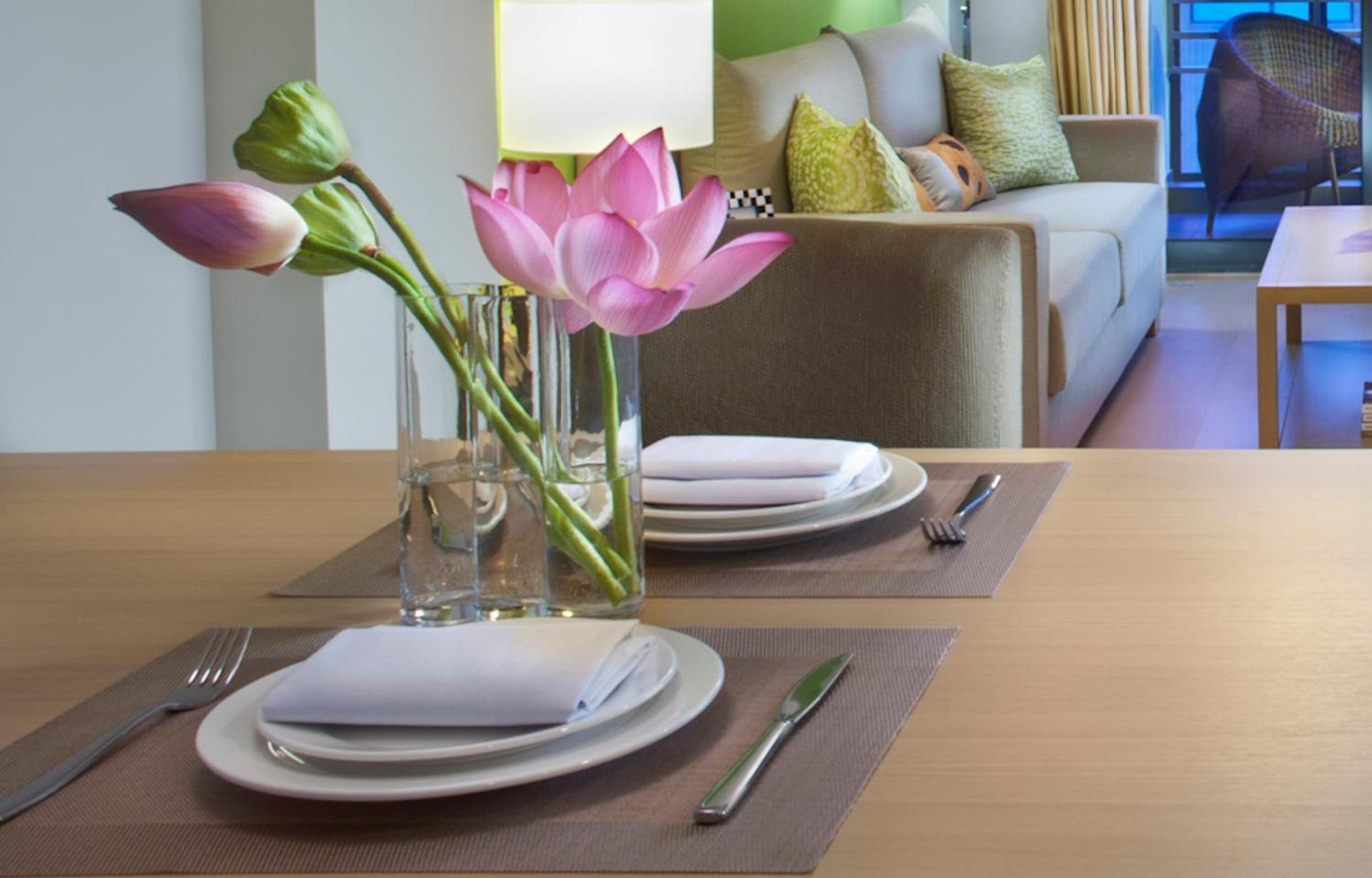 Executive One-Bedroom Apartment - Photo 9