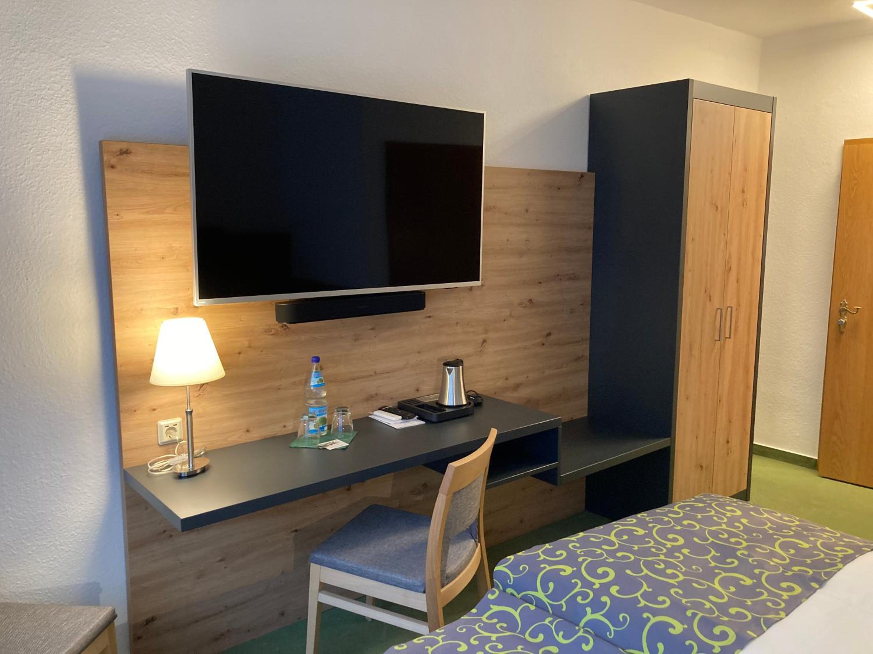 Single Room photo 3