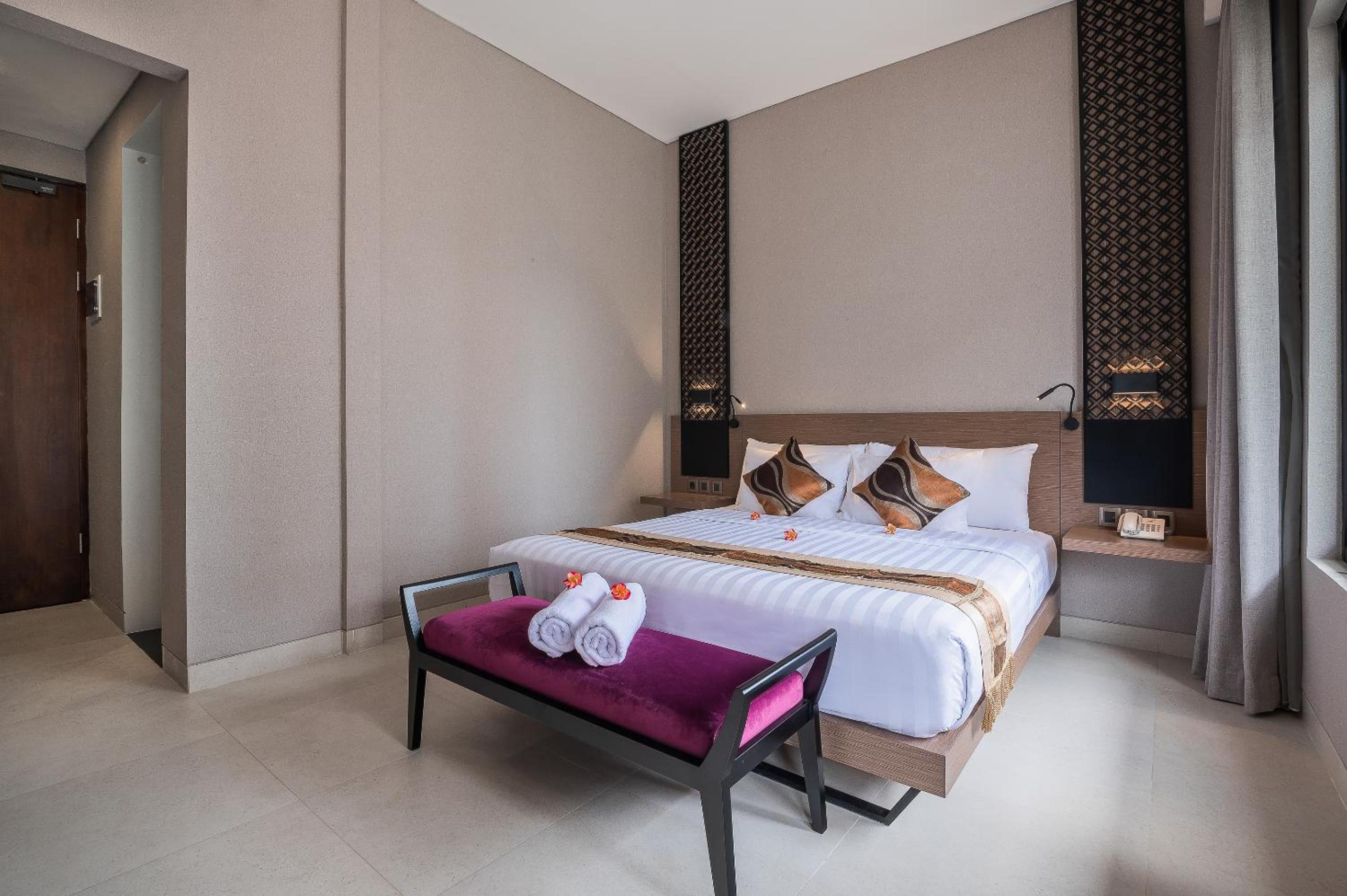 Deluxe Double Room - Photo 7