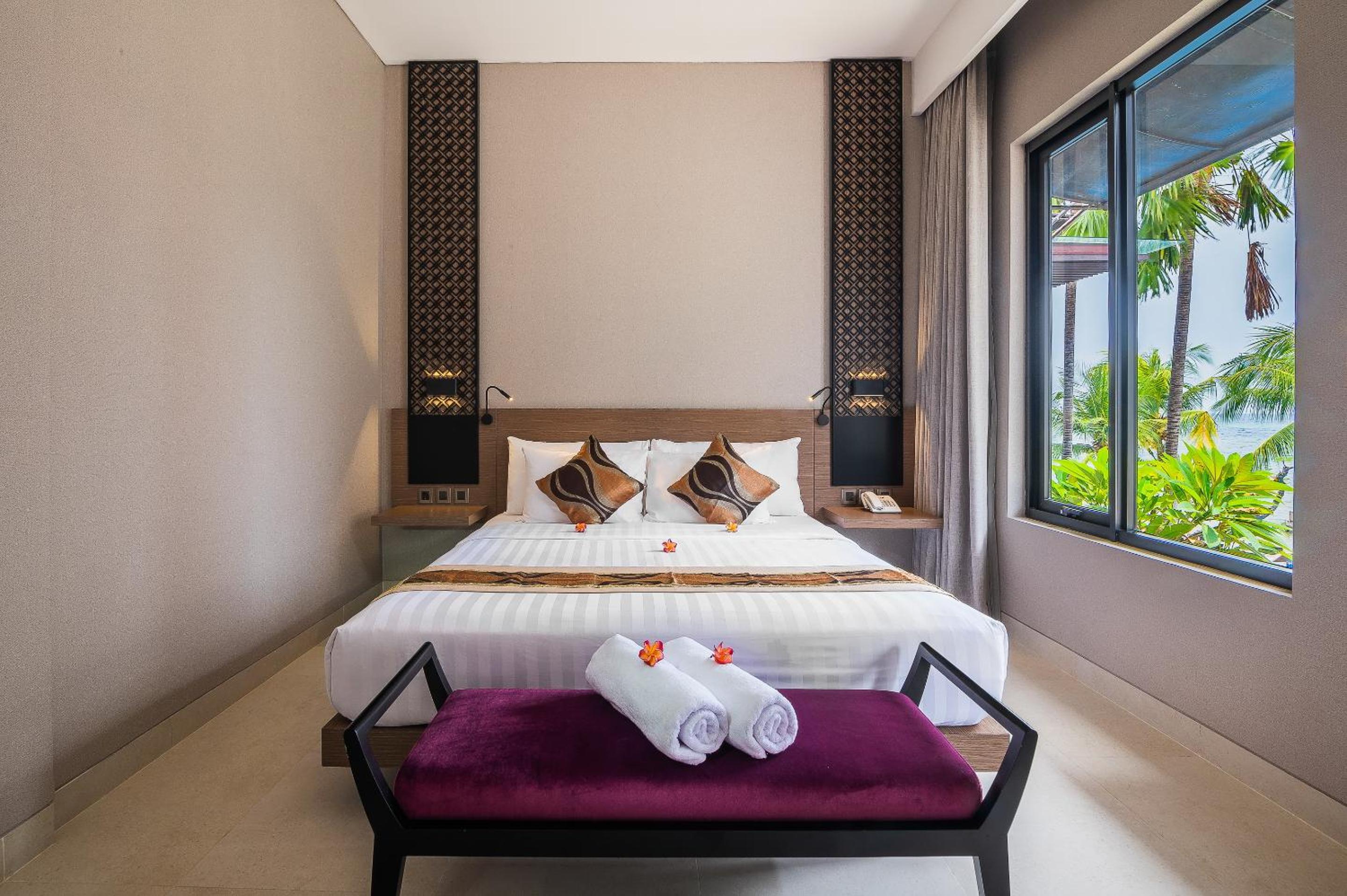 Deluxe Double Room - Photo 8