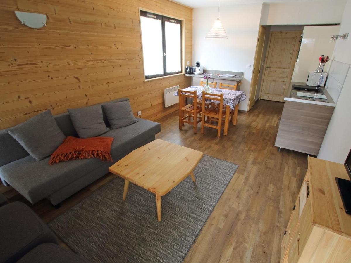 Apartment with Terrace photo 1