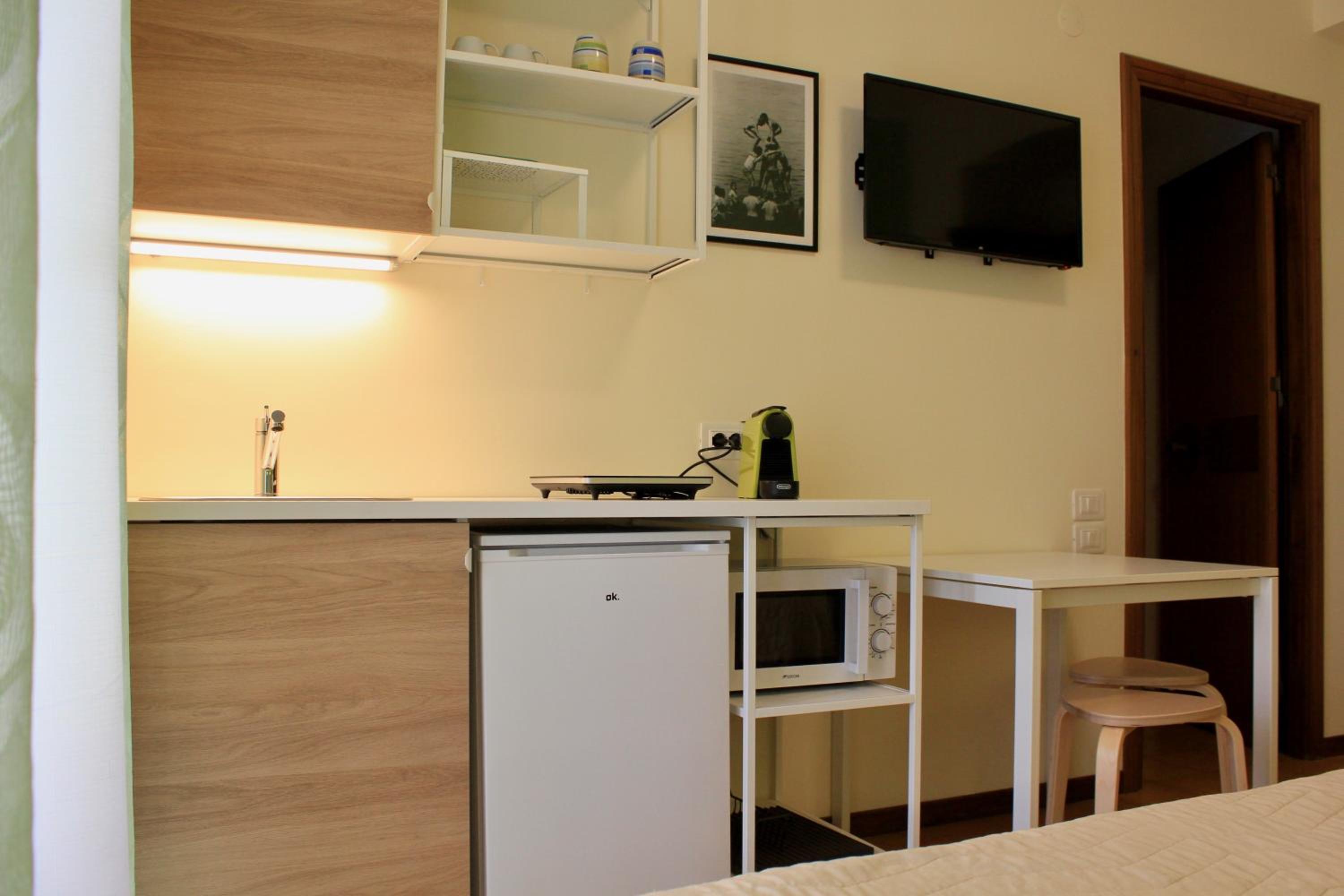 Double Room with Balcony photo 3