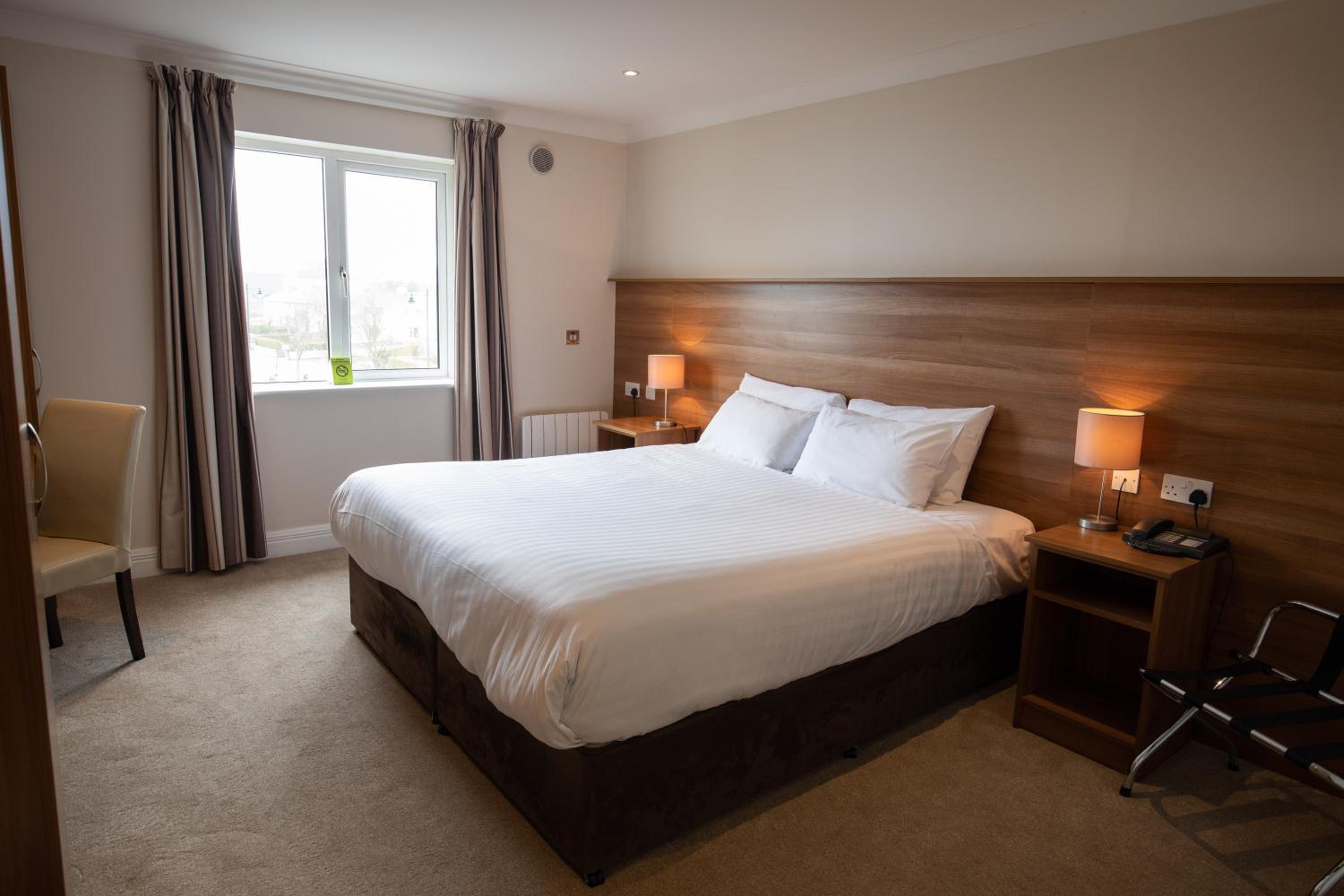 Double Room - Photo 6