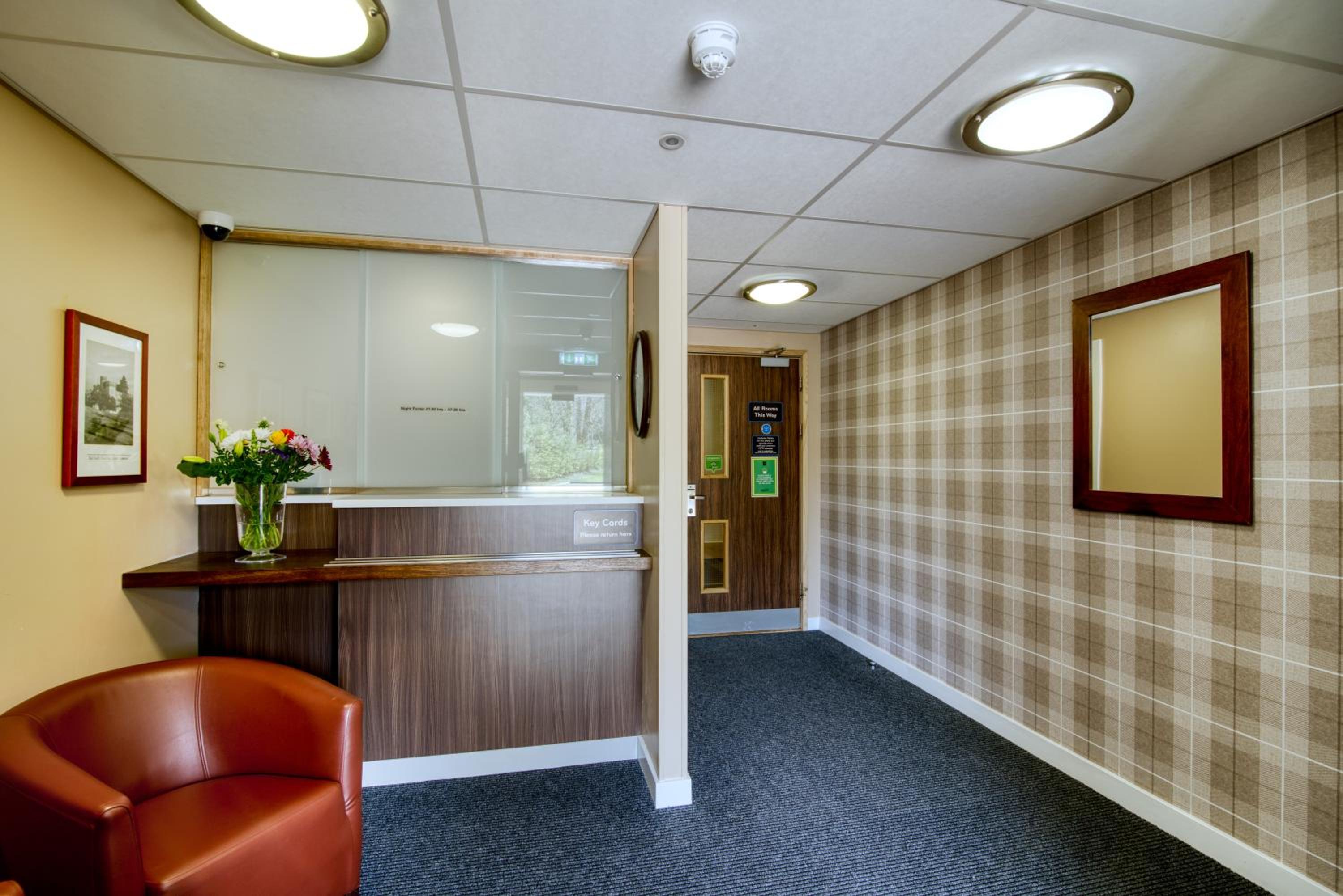Accessible Family Room - Photo 4